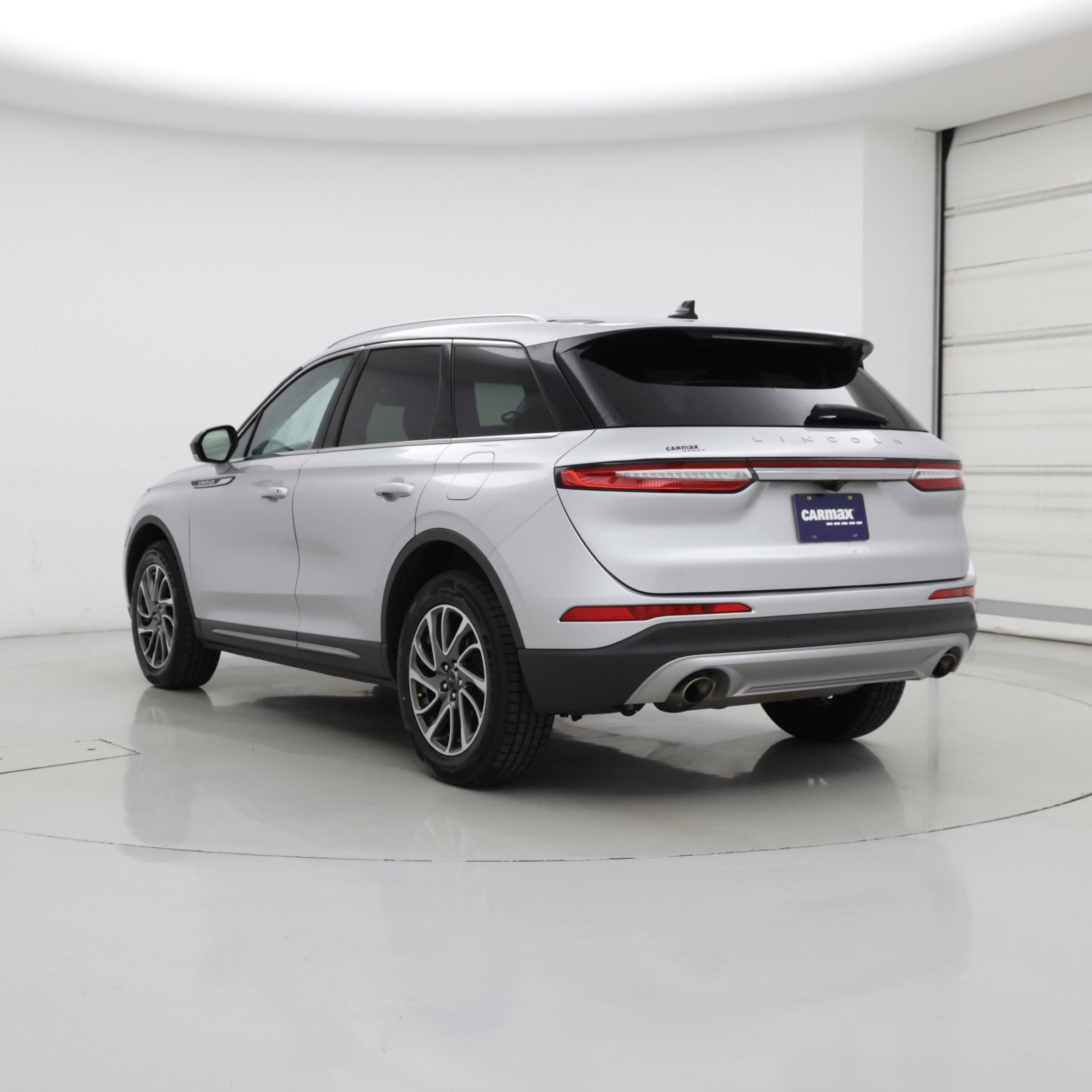 Thumbnail: 2020 Lincoln Corsair - 2