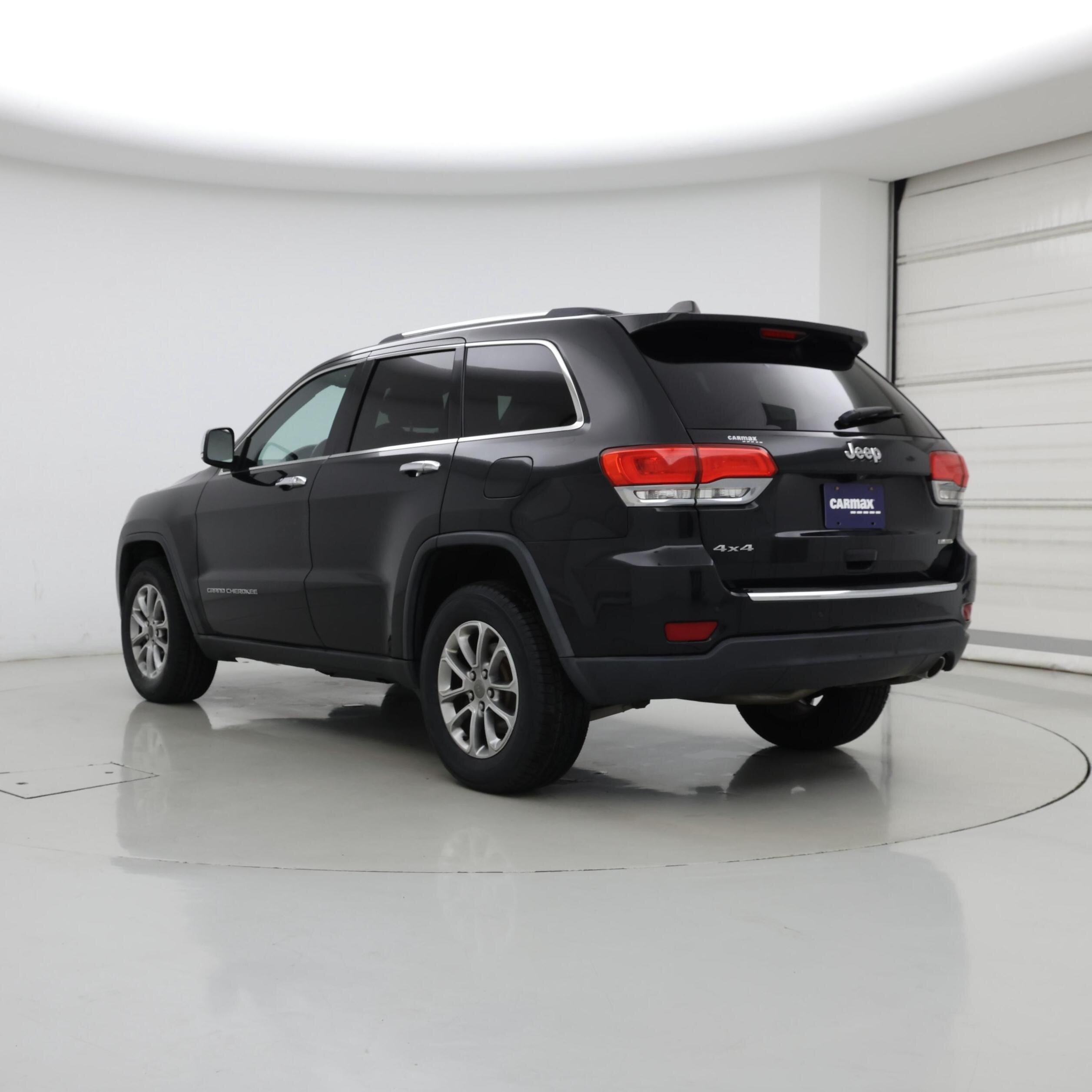 Thumbnail: 2015 Jeep Grand Cherokee - 2