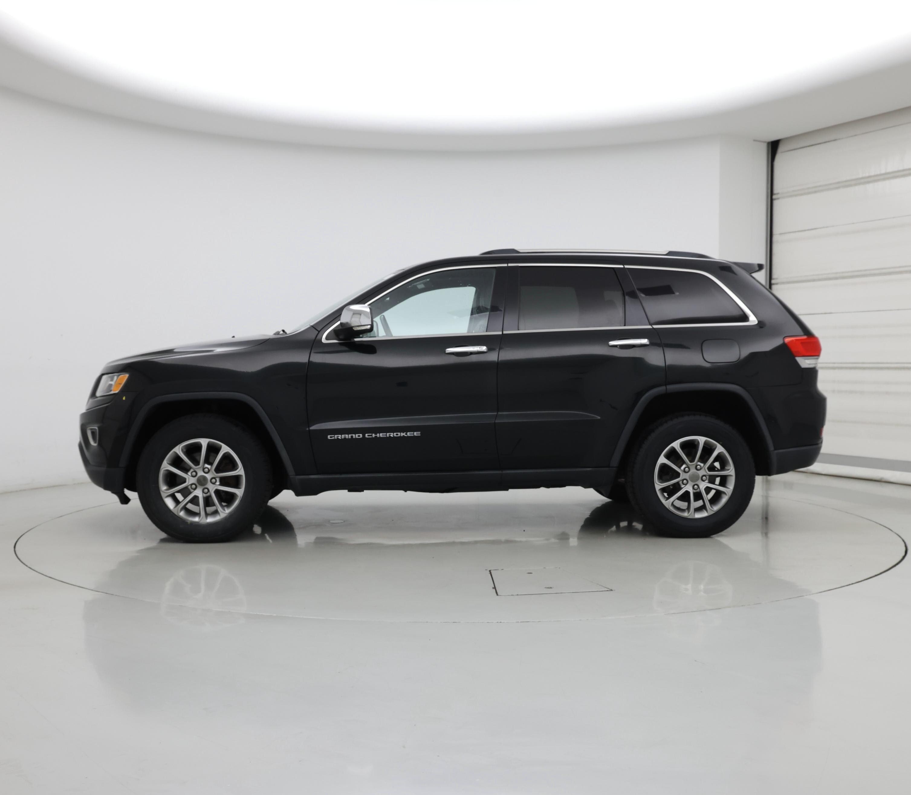 Thumbnail: 2015 Jeep Grand Cherokee - 3