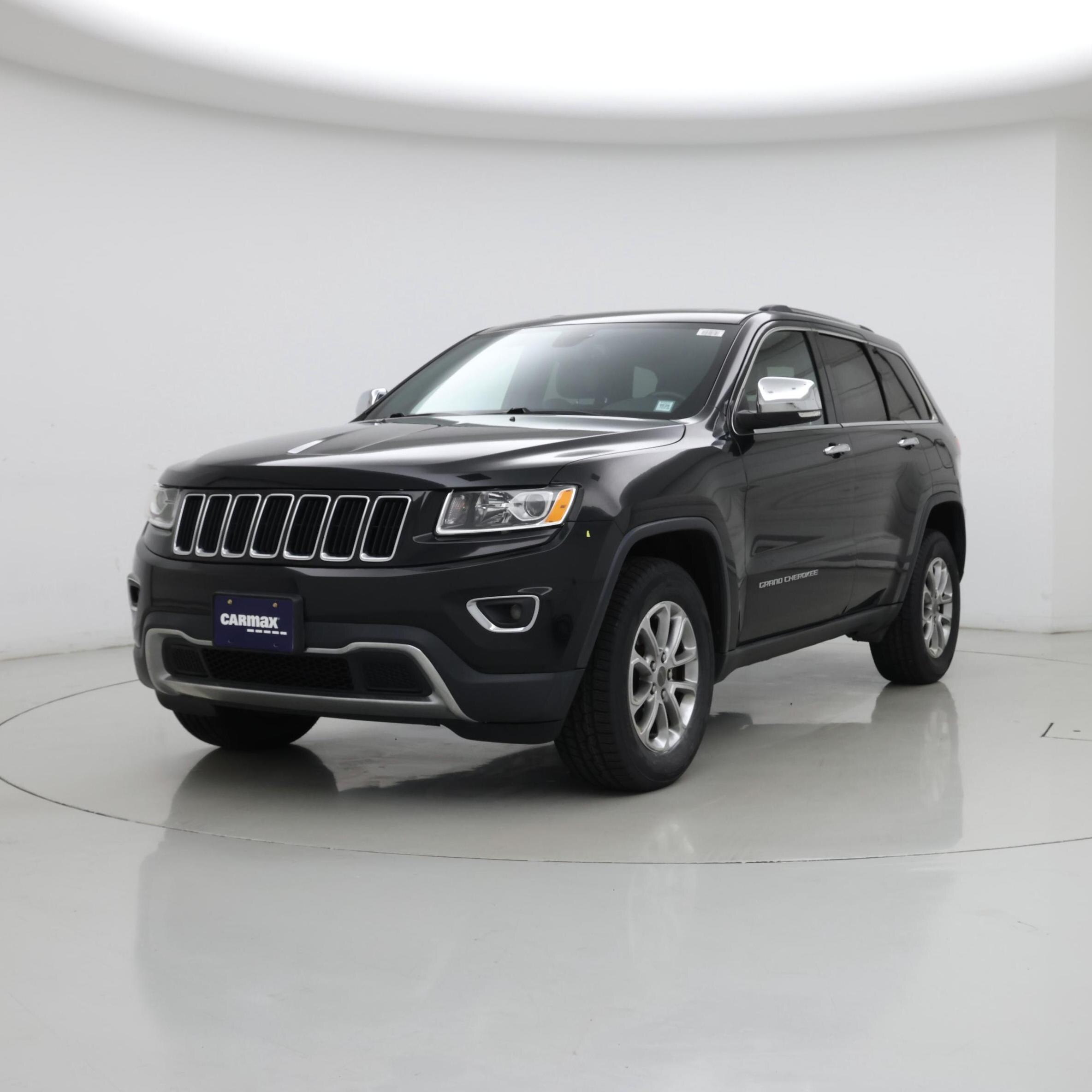 Thumbnail: 2015 Jeep Grand Cherokee - 4