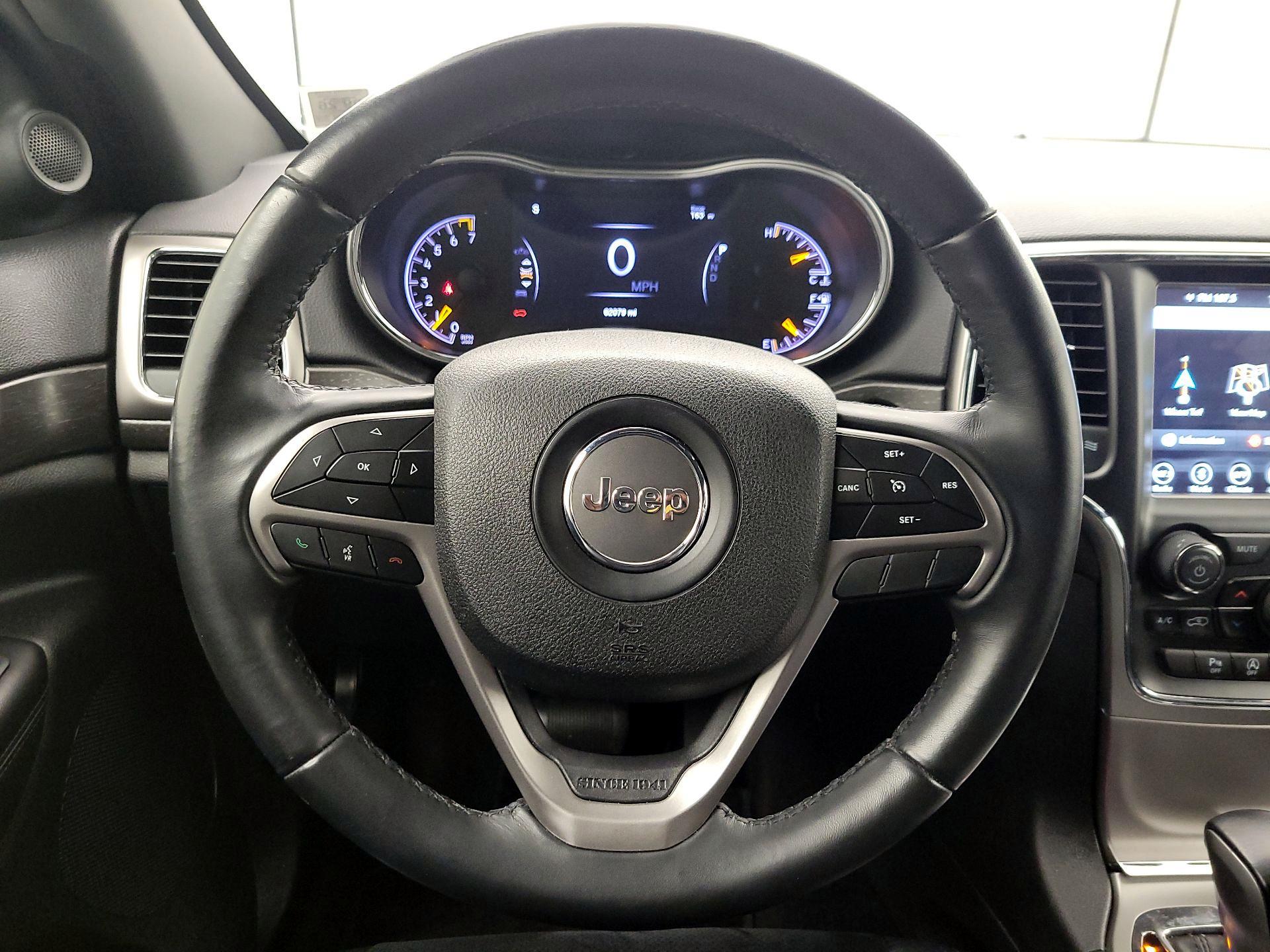 Thumbnail: 2018 Jeep Grand Cherokee - 10