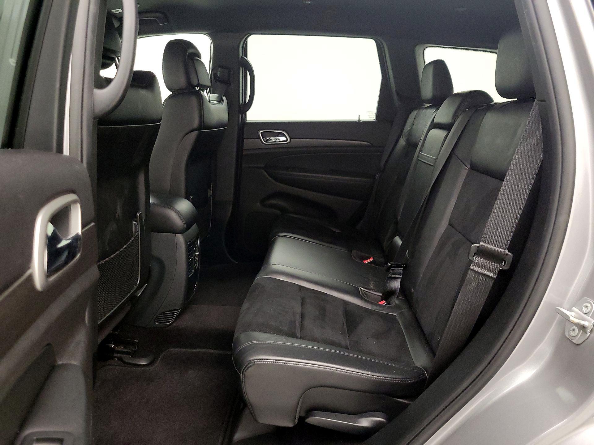 Thumbnail: 2018 Jeep Grand Cherokee - 20