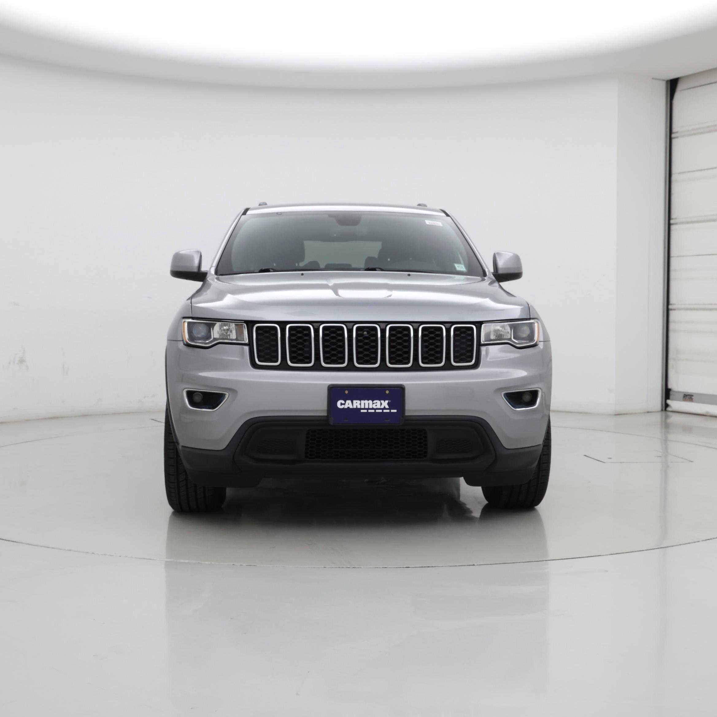 Thumbnail: 2018 Jeep Grand Cherokee - 5