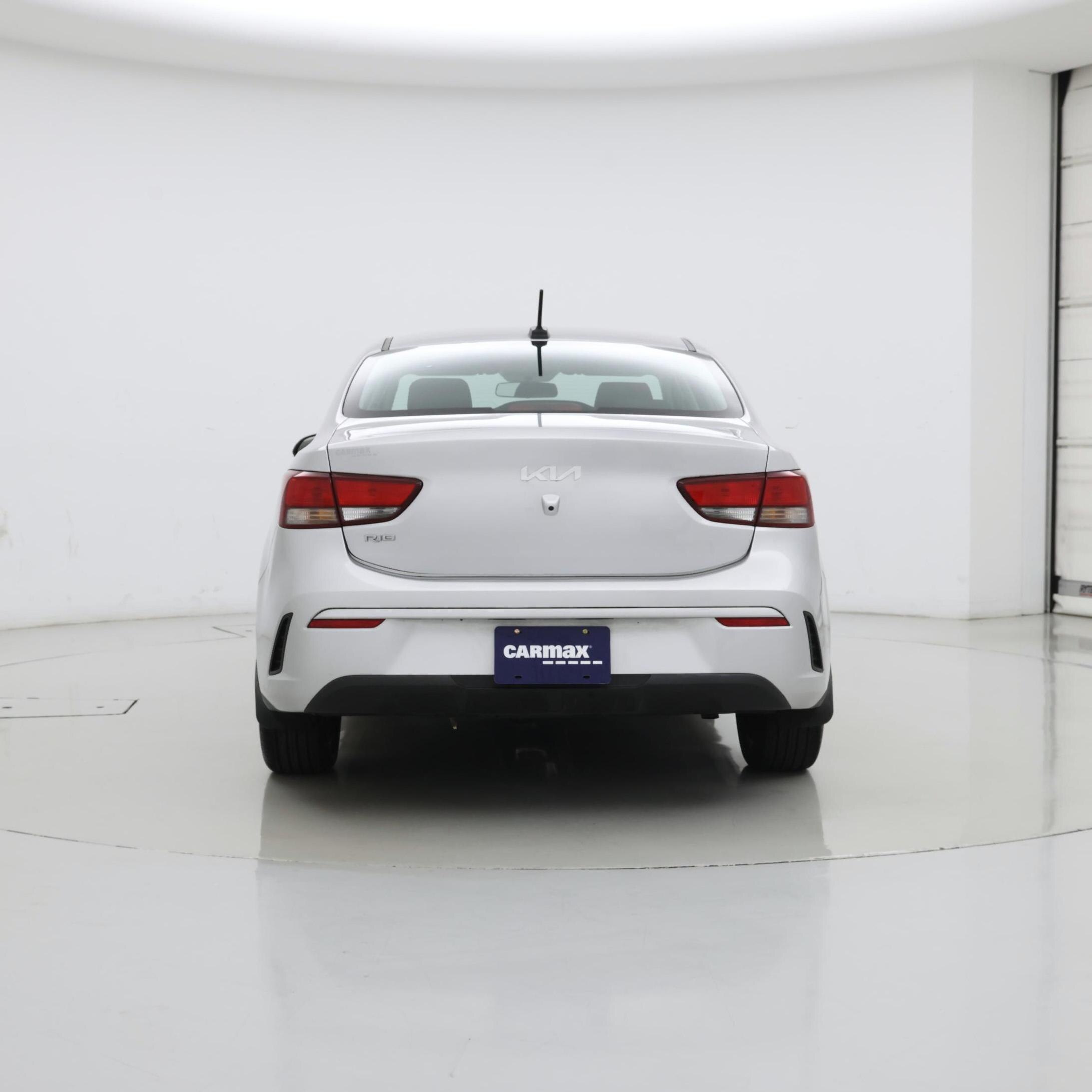 Thumbnail: 2022 Kia Rio - 6