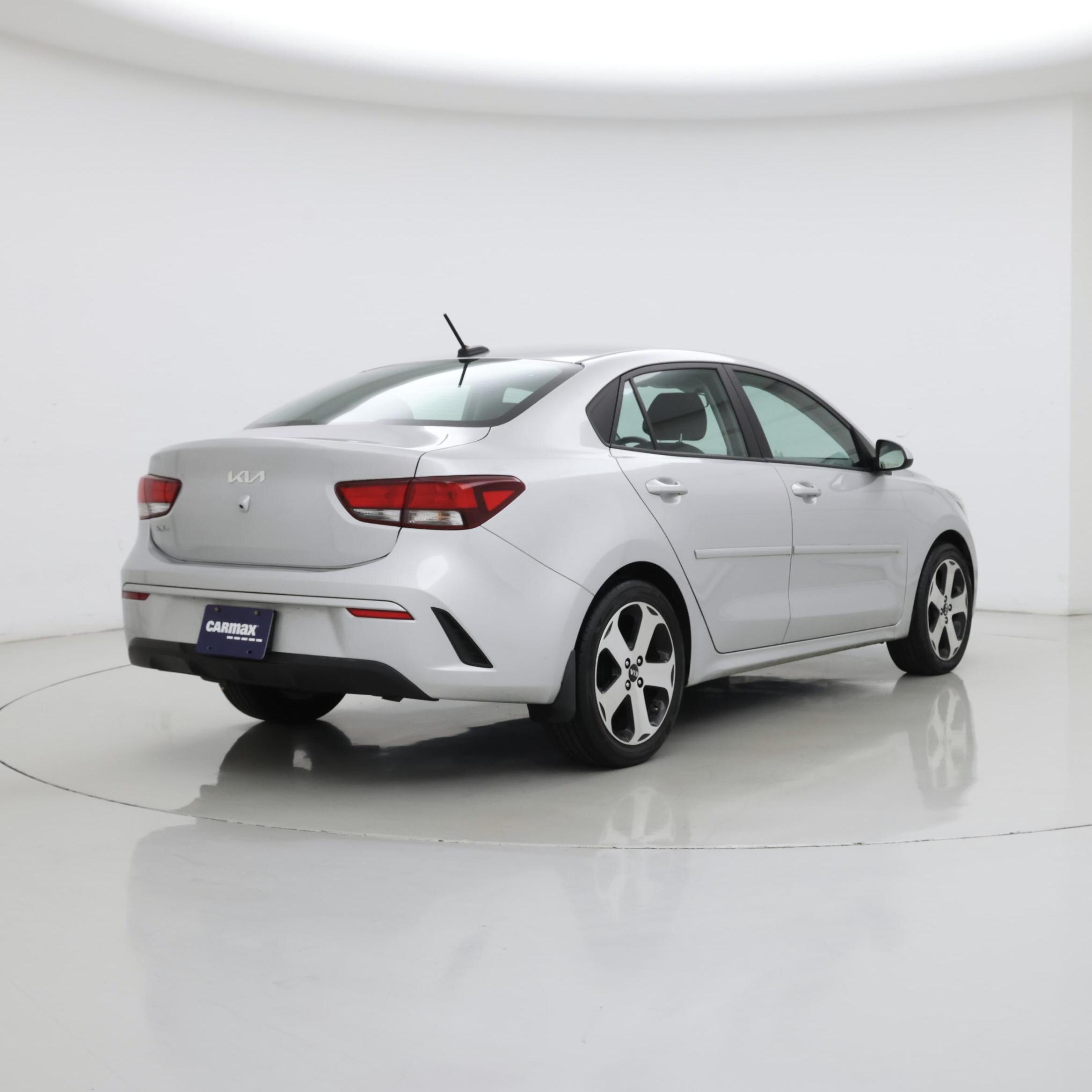 Thumbnail: 2022 Kia Rio - 8