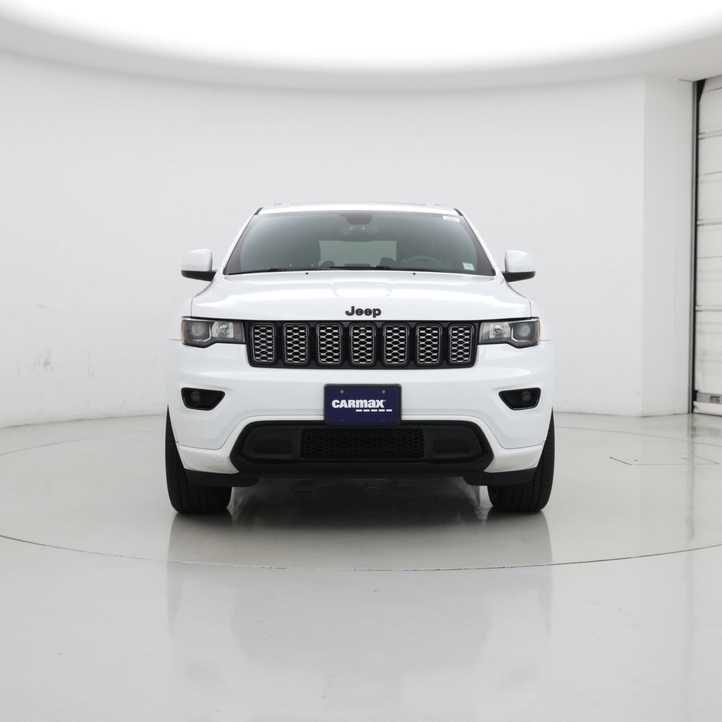 Thumbnail: 2018 Jeep Grand Cherokee - 5