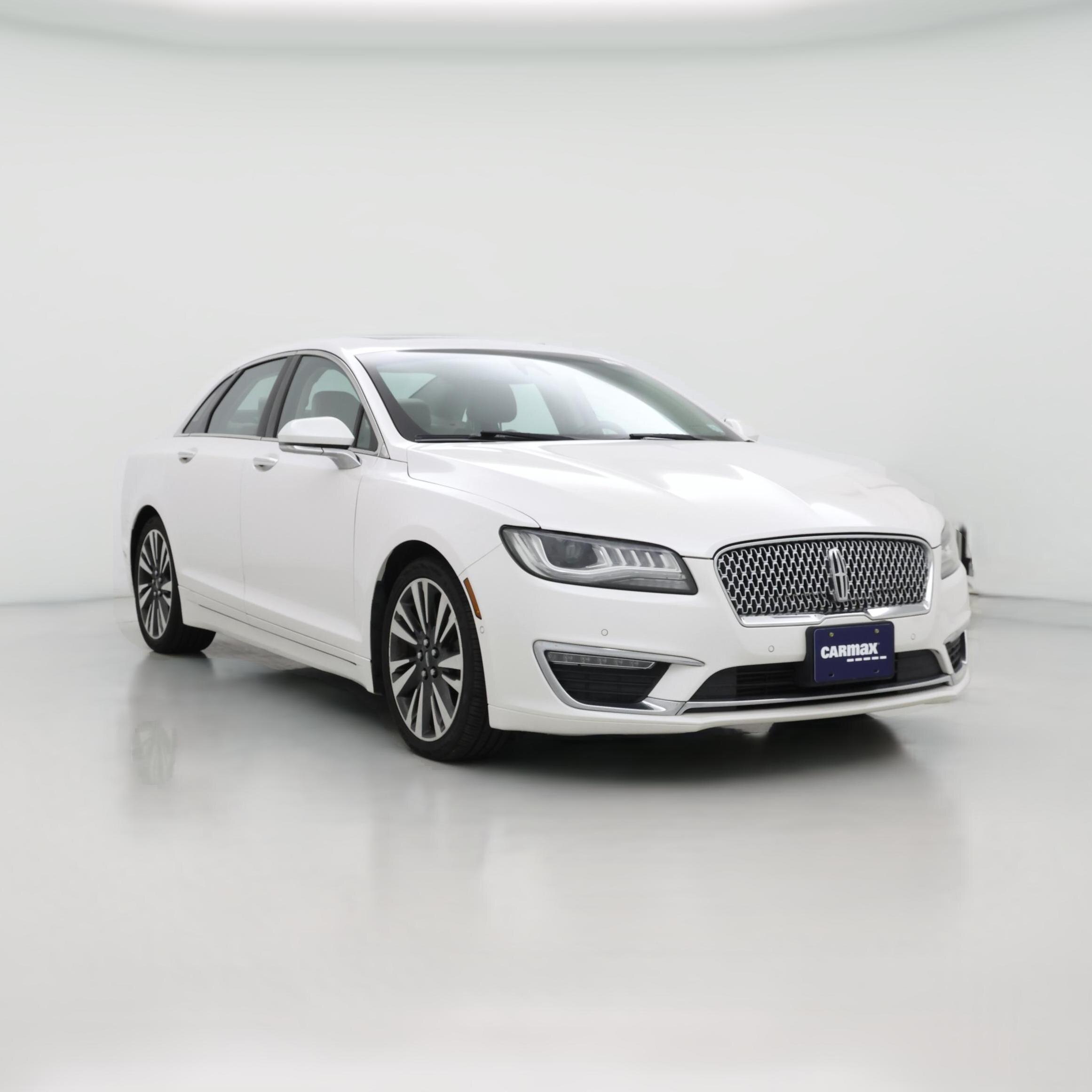 Thumbnail: 2017 Lincoln MKZ - 1