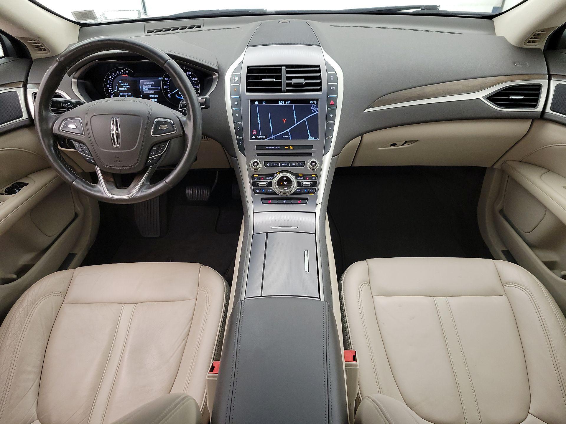 Thumbnail: 2017 Lincoln MKZ - 9