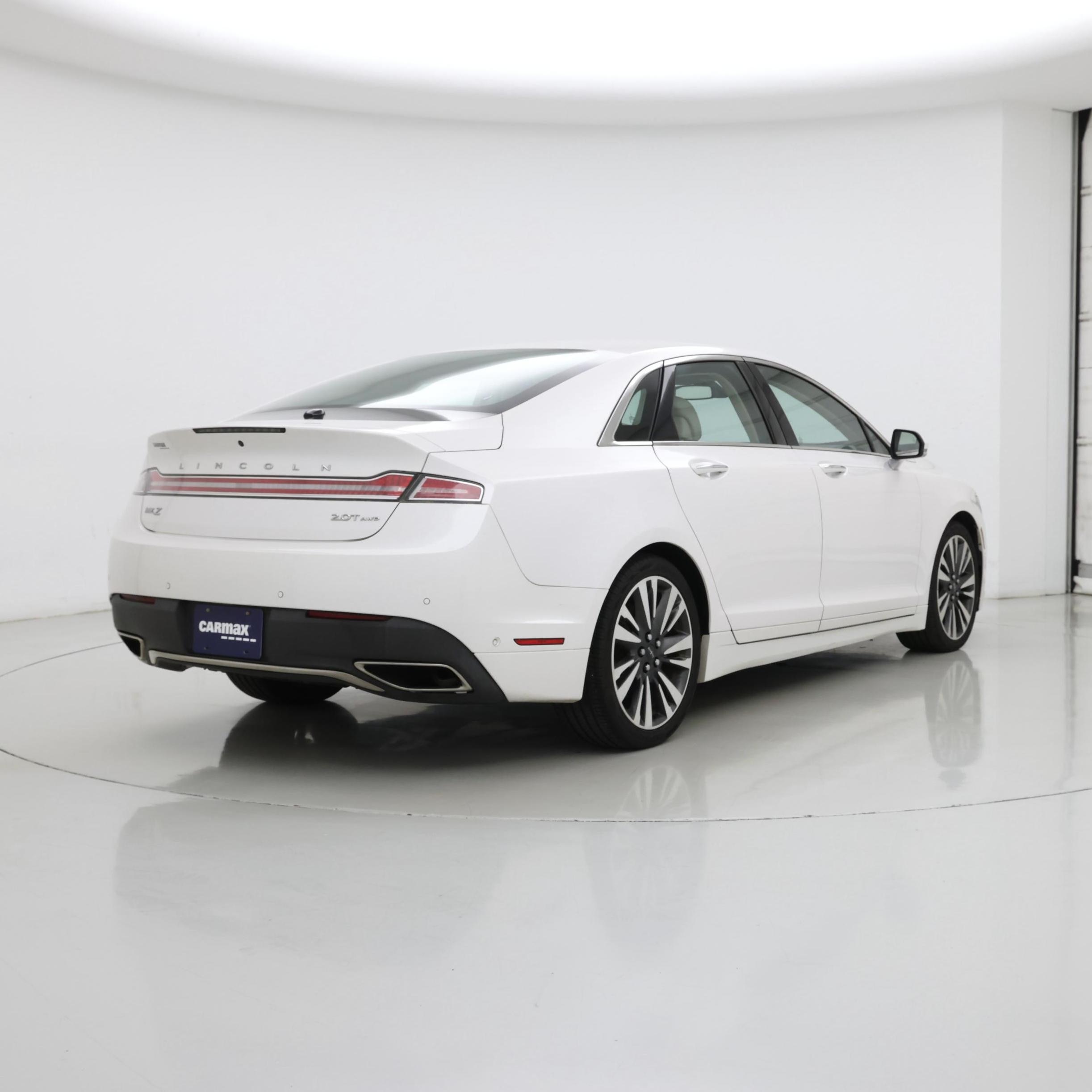 Thumbnail: 2017 Lincoln MKZ - 8