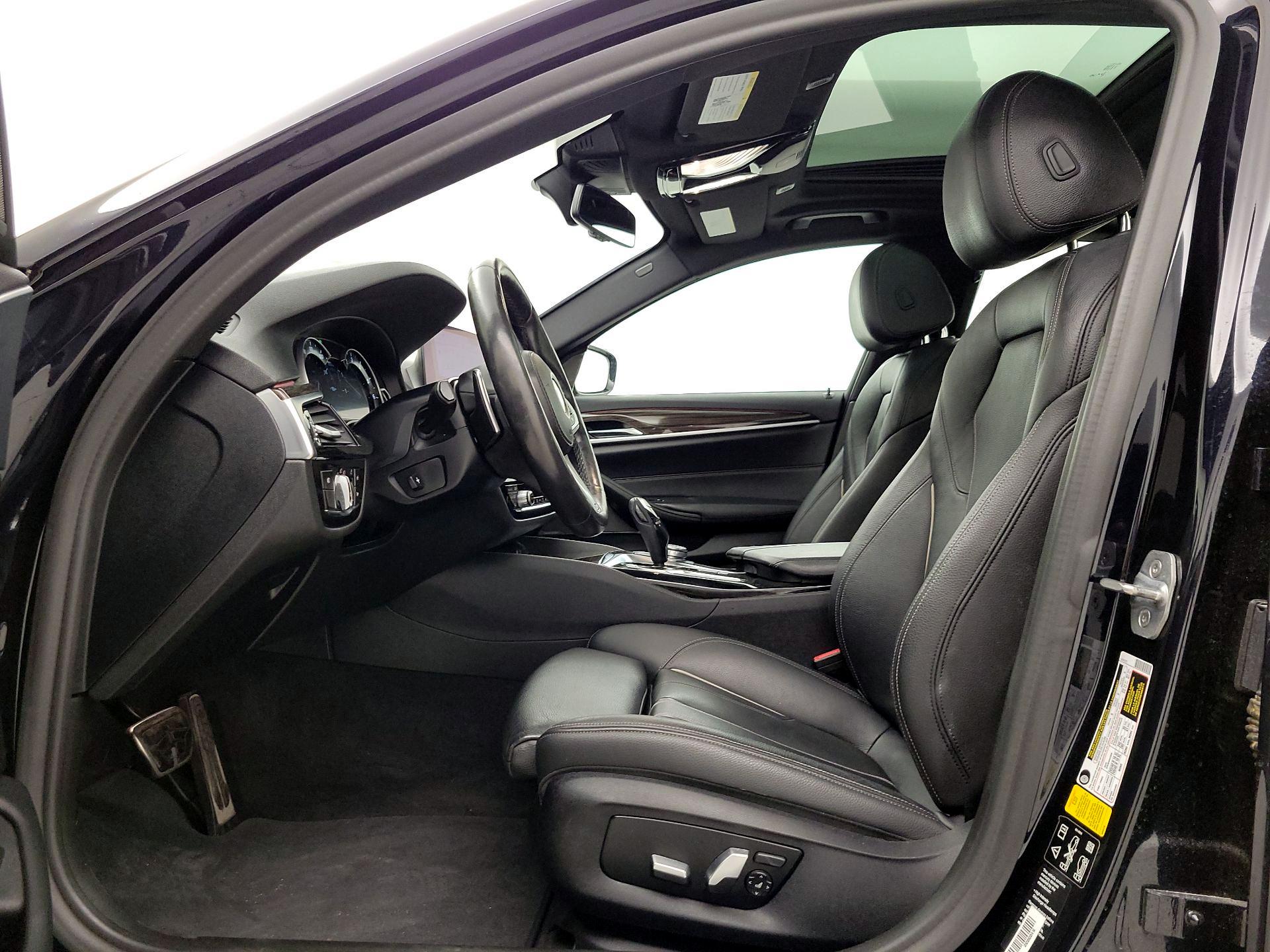 Thumbnail: 2019 BMW 5 Series - 11