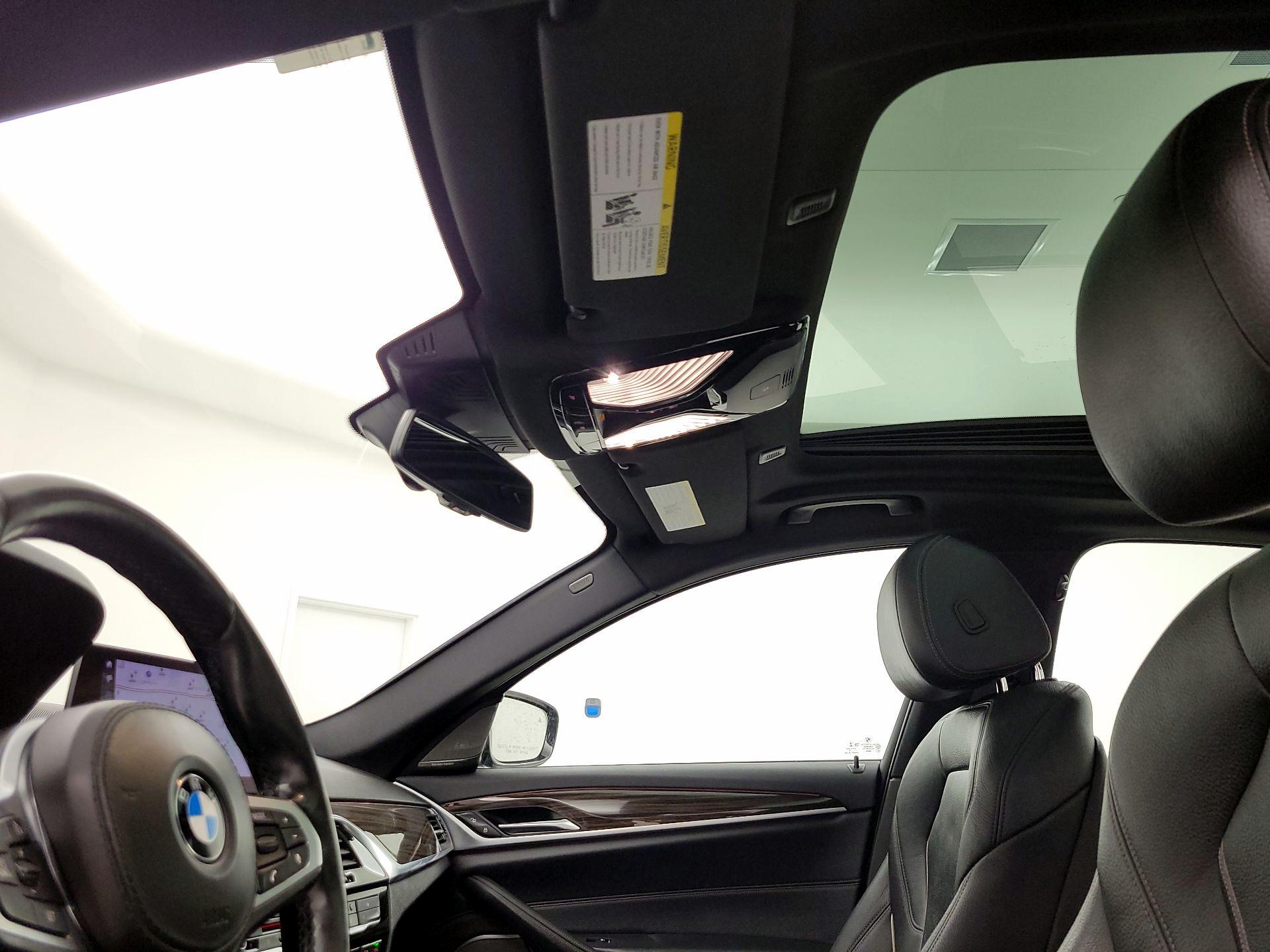 Thumbnail: 2019 BMW 5 Series - 20