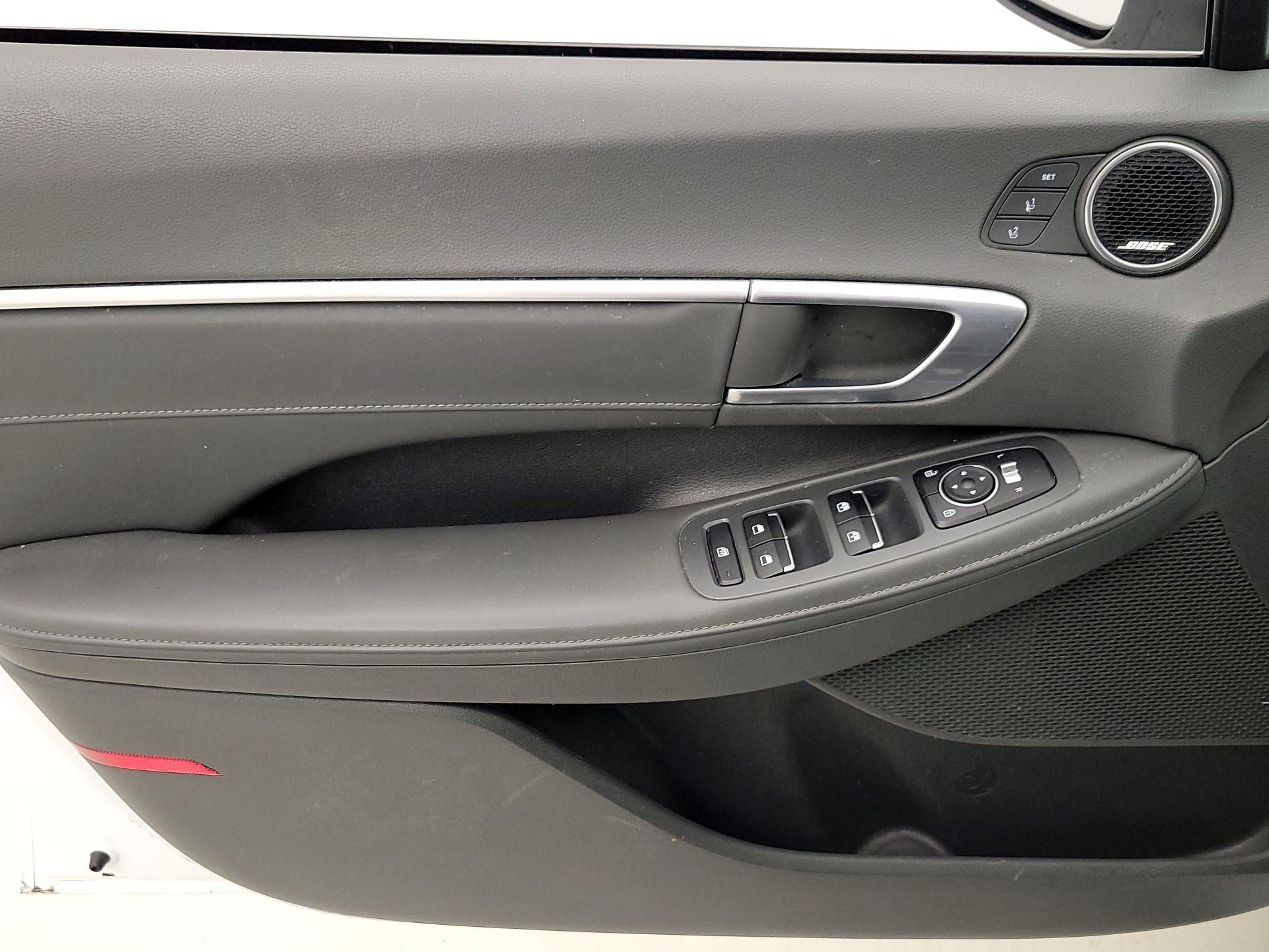 Thumbnail: 2020 Hyundai Sonata - 12