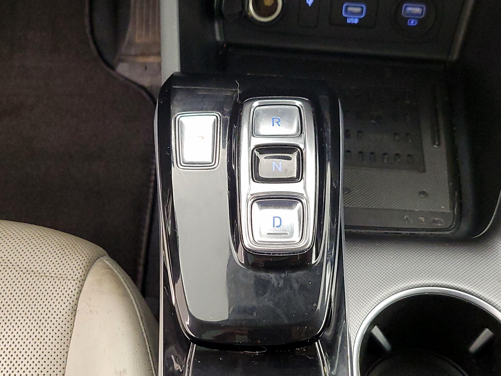 Thumbnail: 2020 Hyundai Sonata - 18