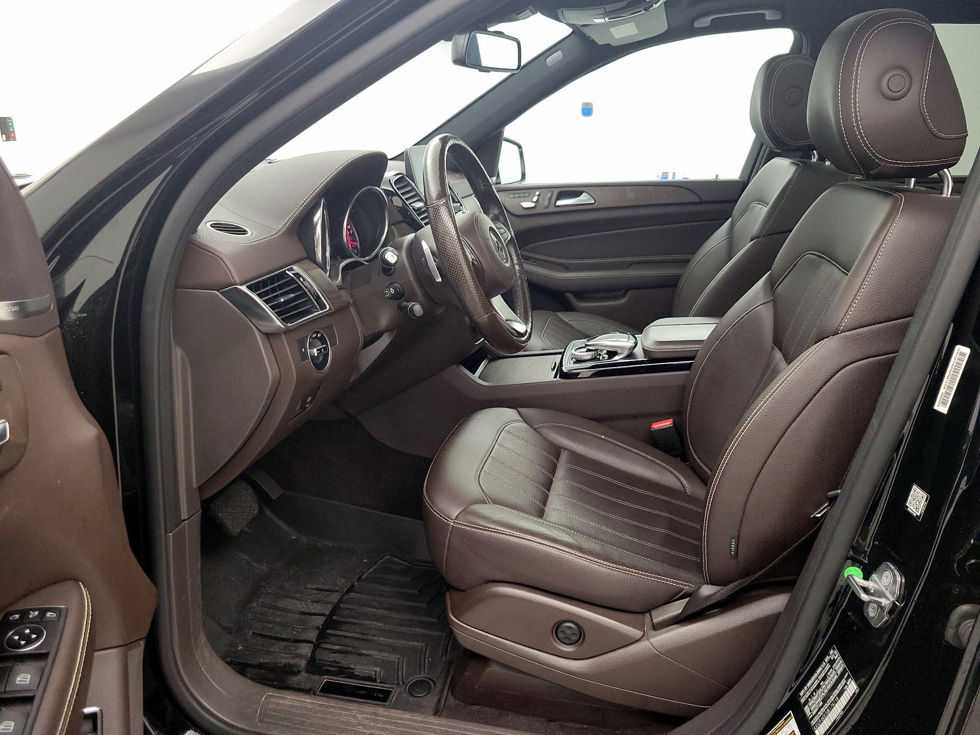 Thumbnail: 2018 Mercedes-Benz GLS - 11