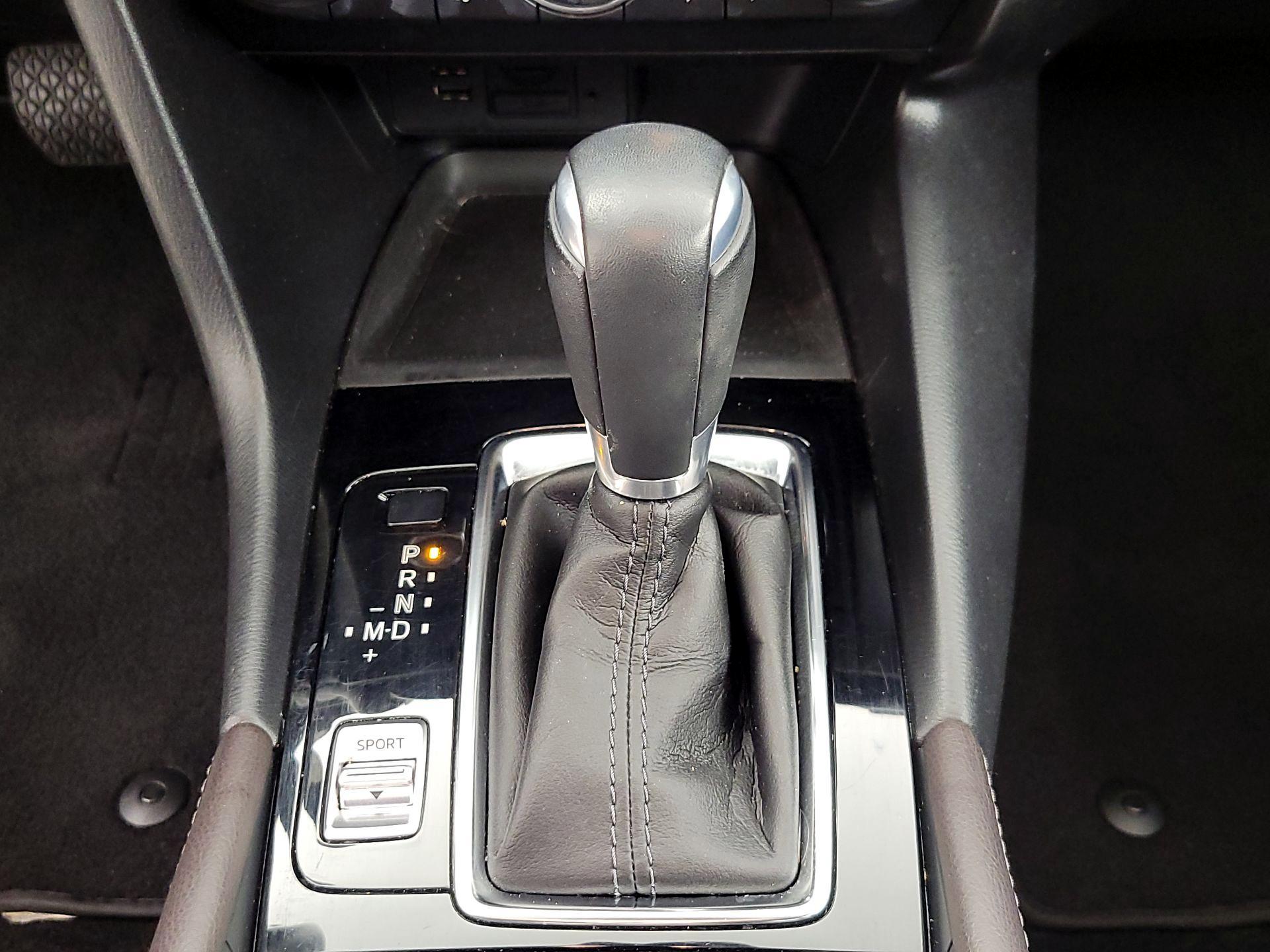 Thumbnail: 2017 Mazda Mazda3 - 17