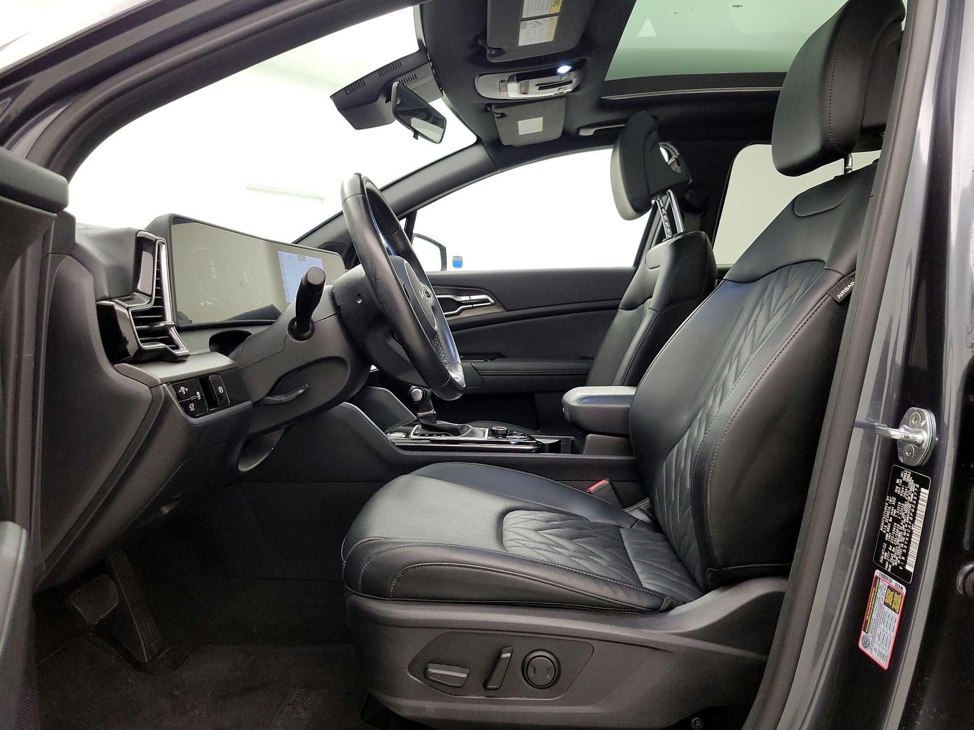 Thumbnail: 2023 Kia Sportage - 11