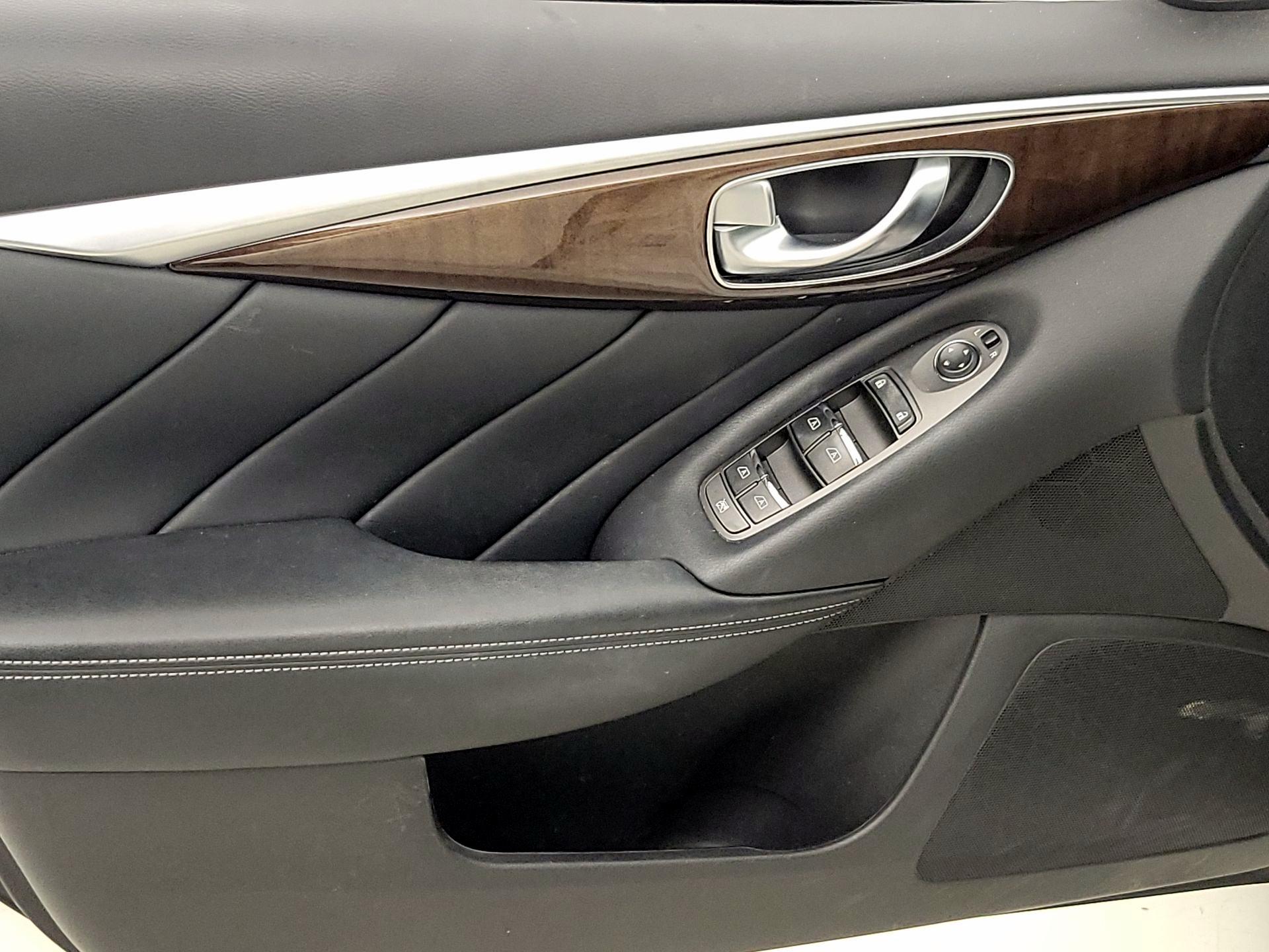 Thumbnail: 2019 INFINITI Q50 - 12