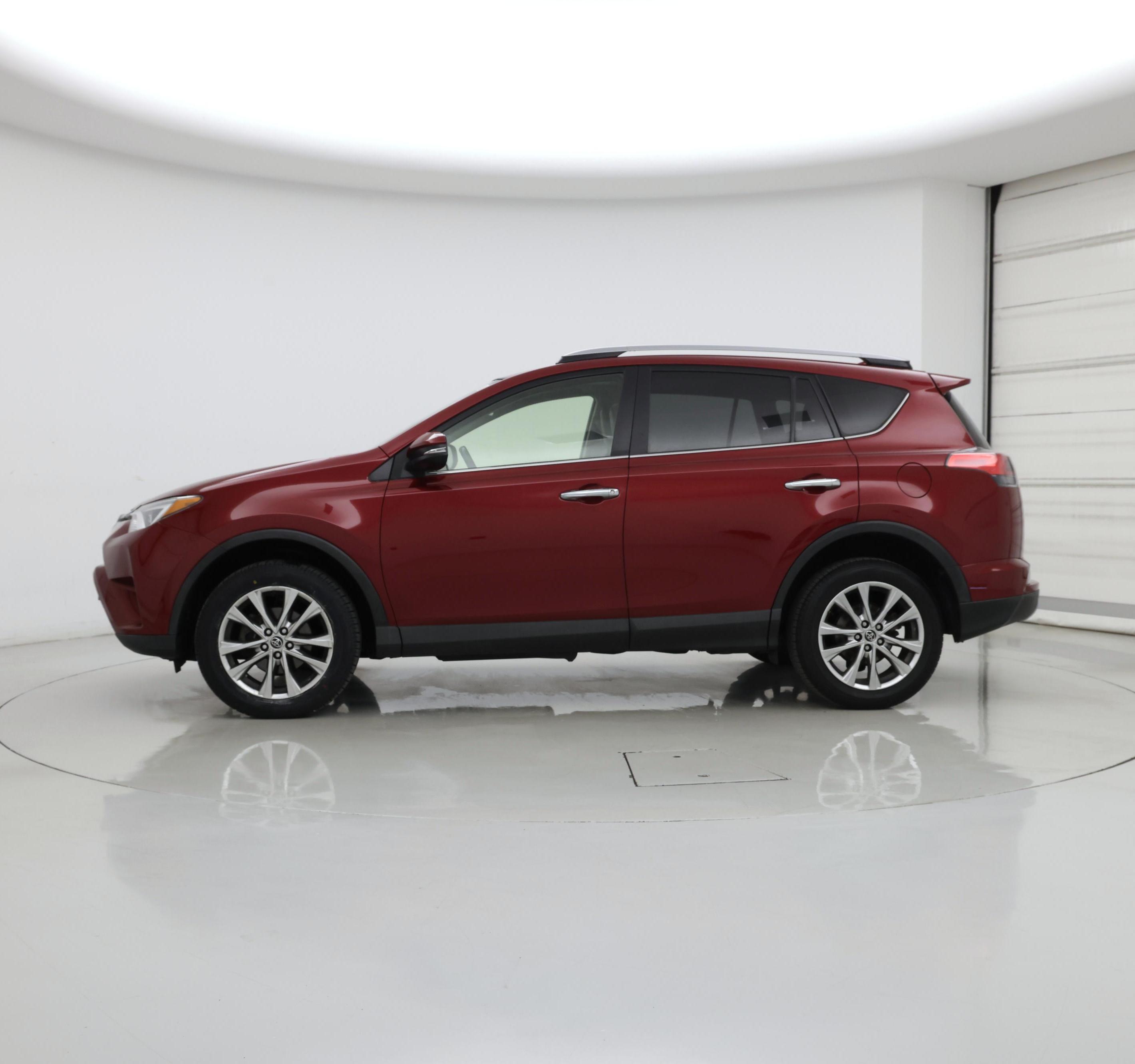 Thumbnail: 2018 Toyota RAV4 - 3