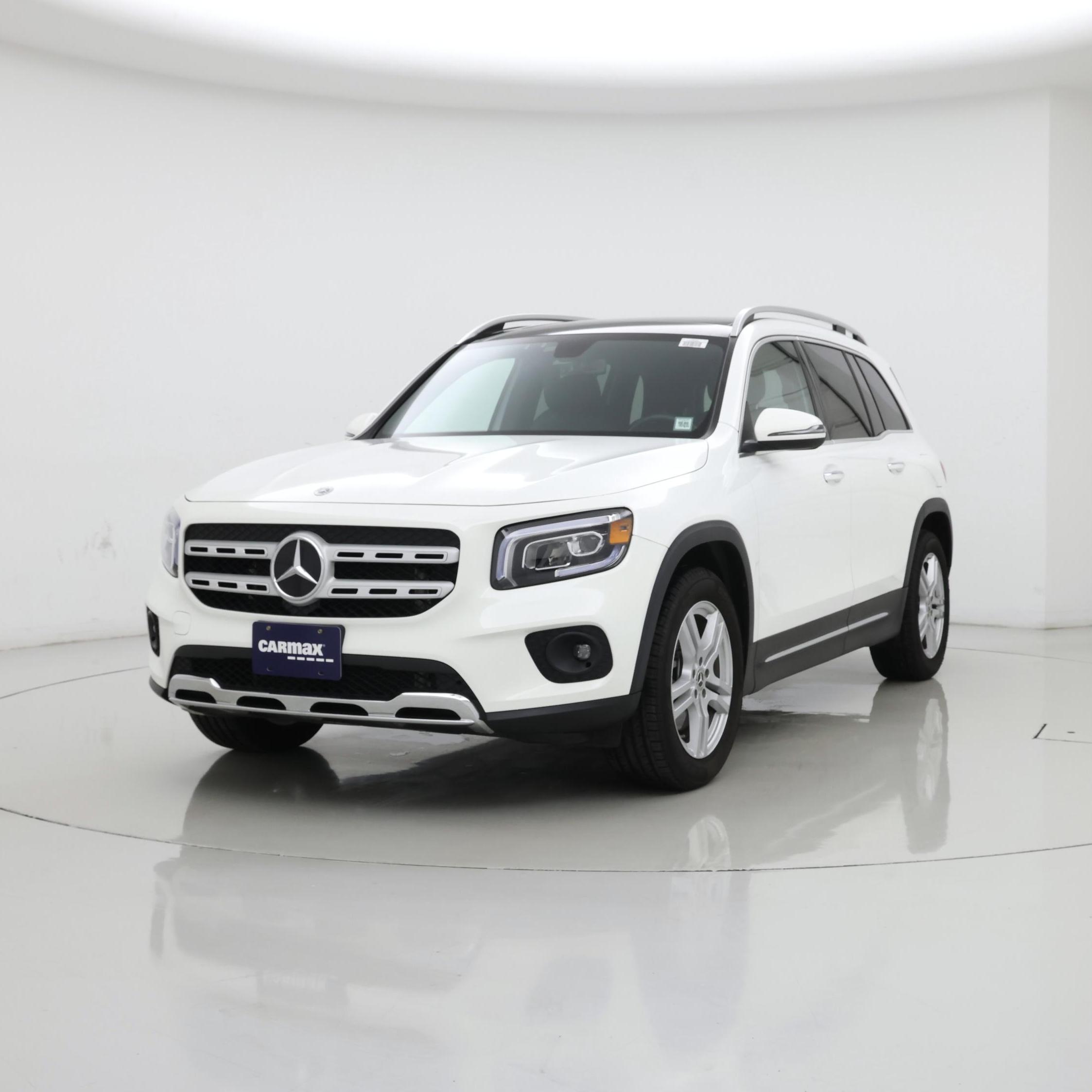 Thumbnail: 2023 Mercedes-Benz GLB - 4