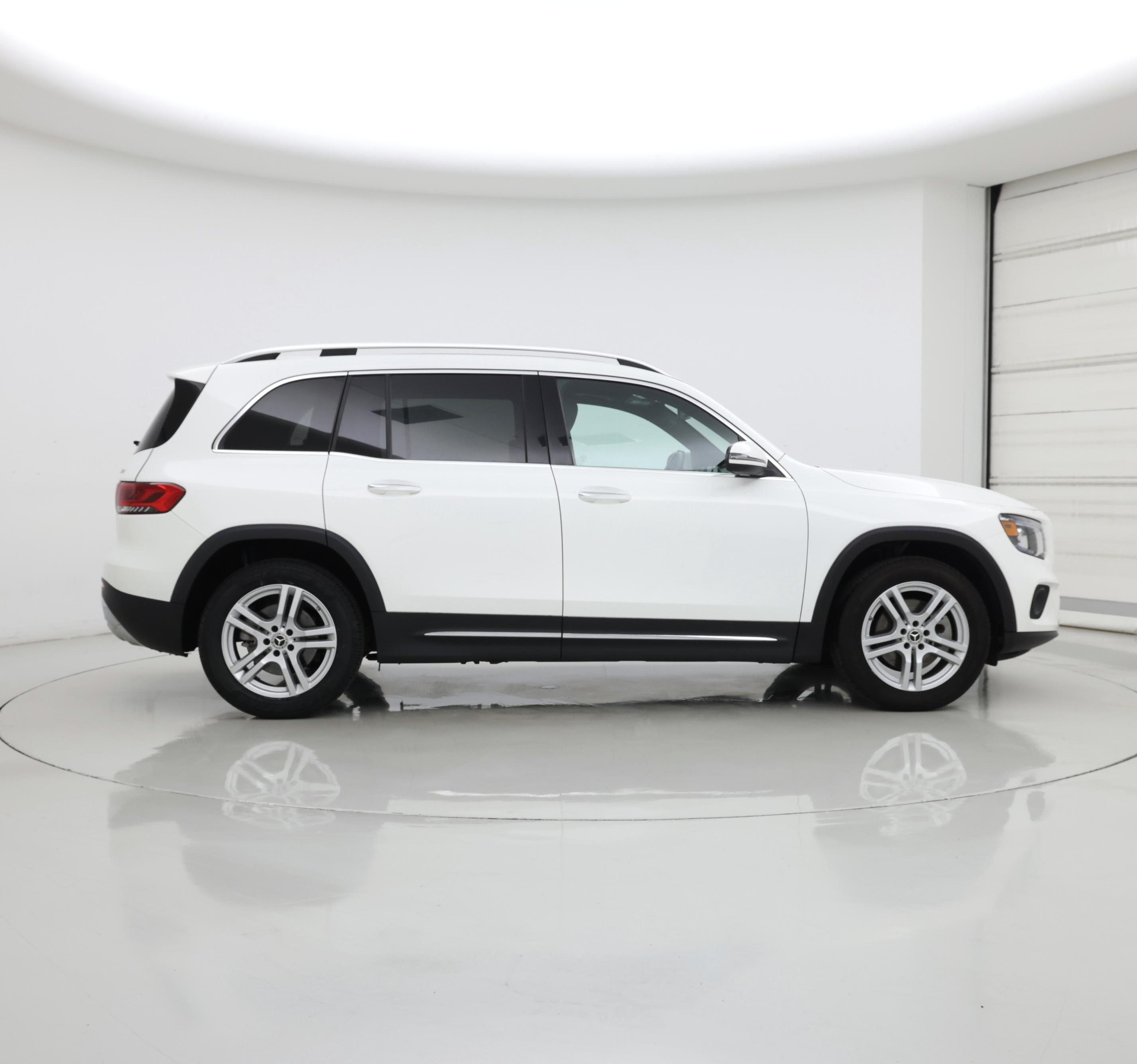 Thumbnail: 2023 Mercedes-Benz GLB - 7