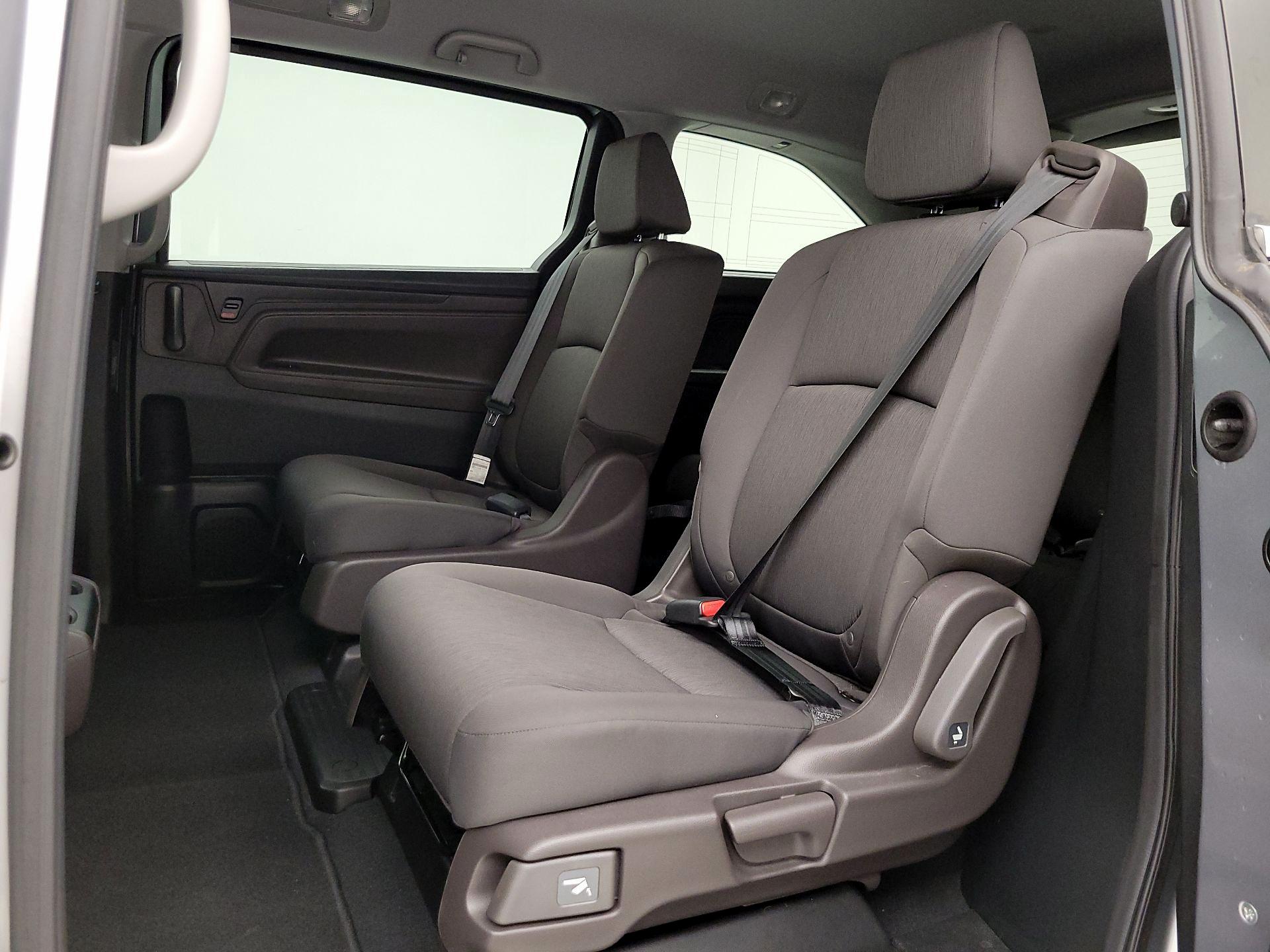 Thumbnail: 2021 Honda Odyssey - 19