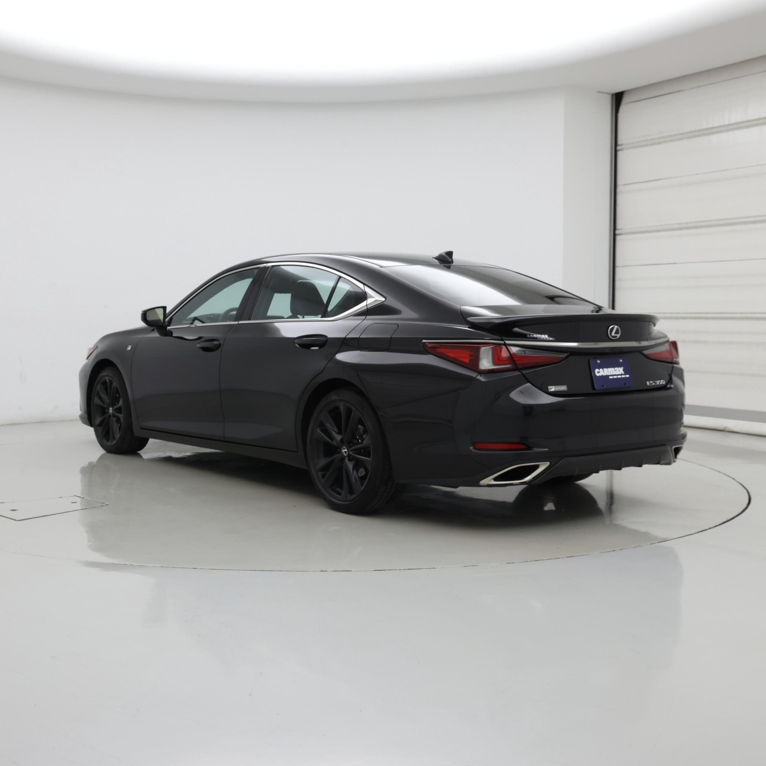 Thumbnail: 2019 Lexus ES - 2