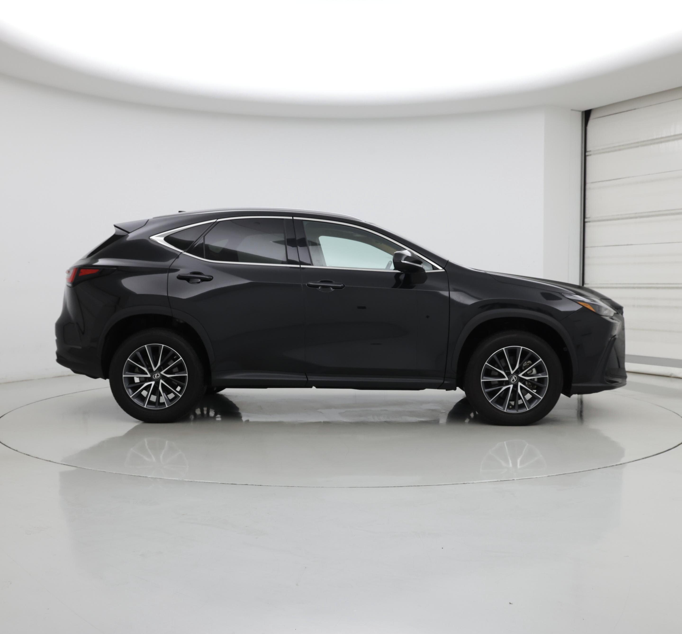 Thumbnail: 2023 Lexus NX - 7