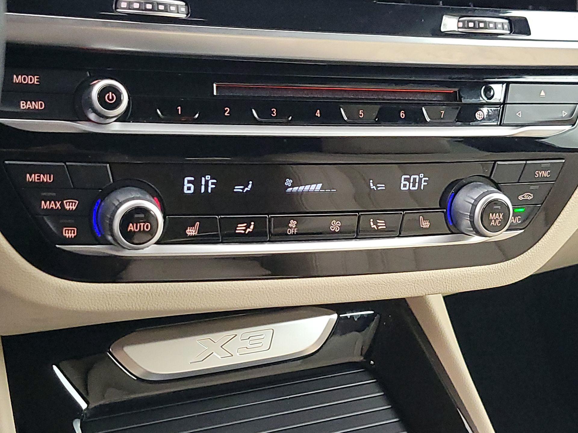Thumbnail: 2019 BMW X3 - 17