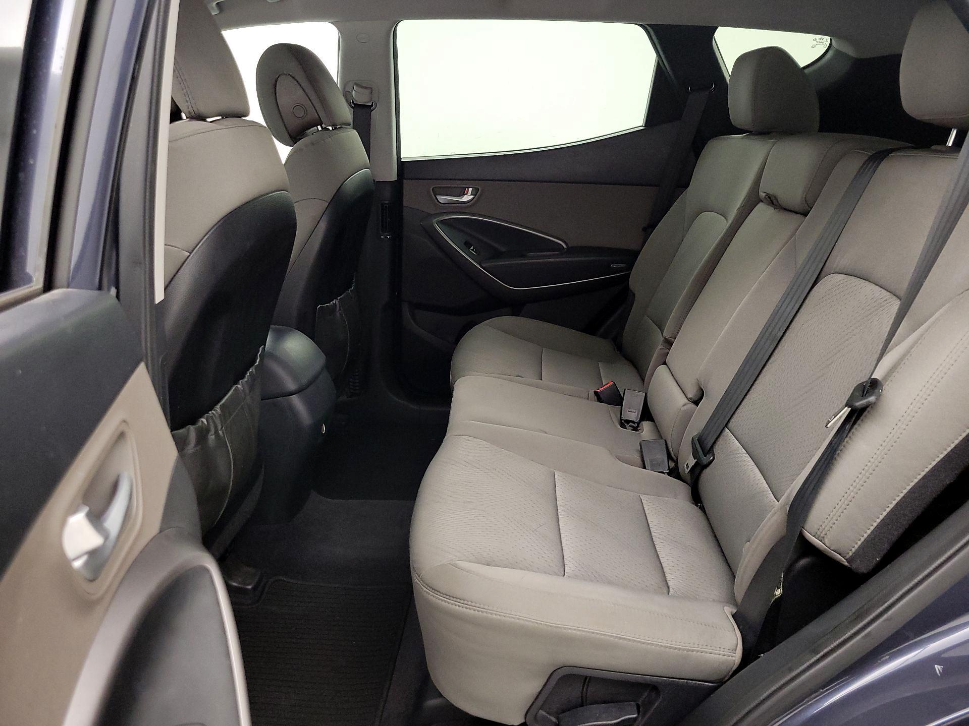 Thumbnail: 2014 Hyundai Santa Fe - 19
