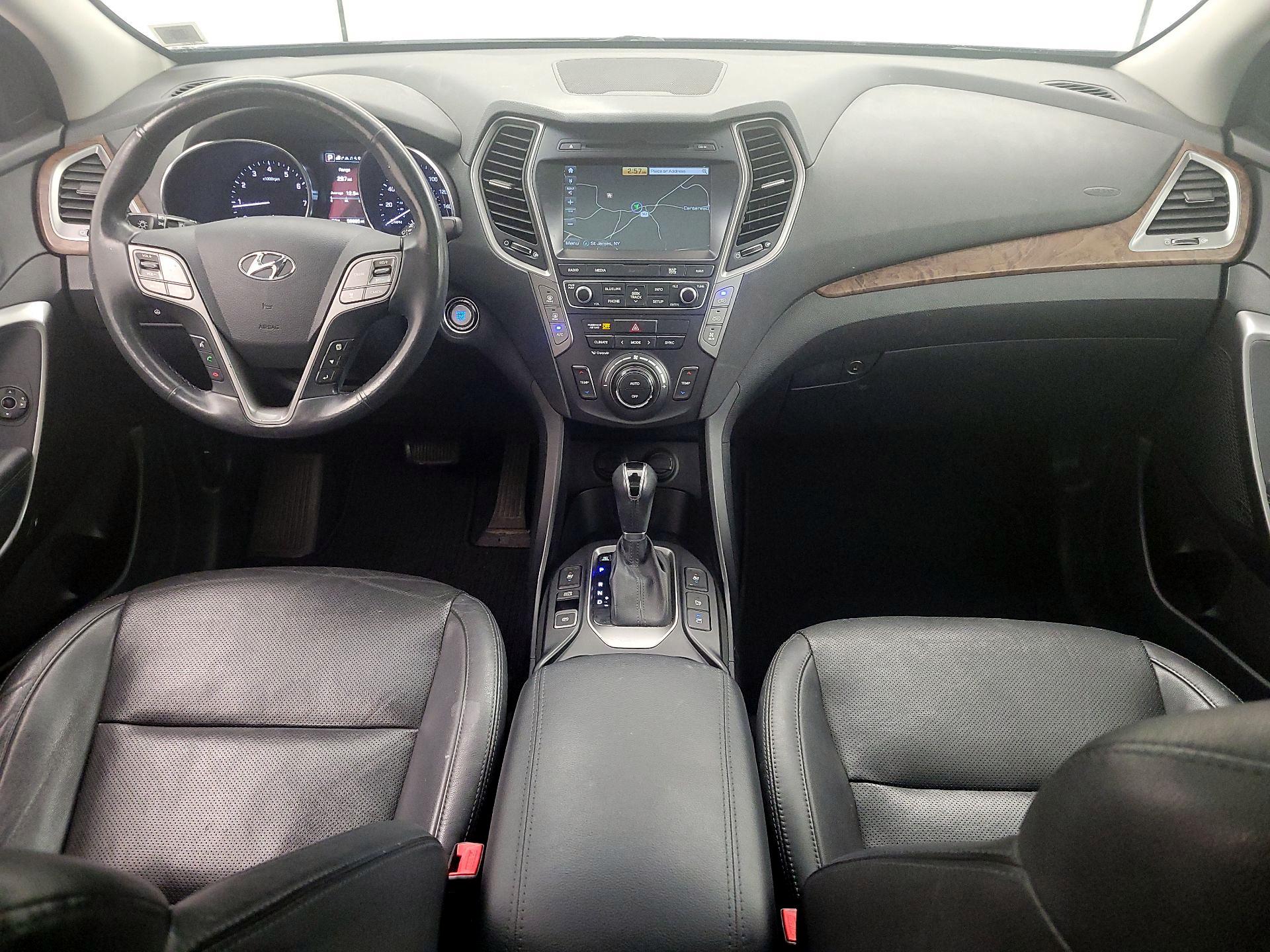 Thumbnail: 2017 Hyundai Santa Fe - 9