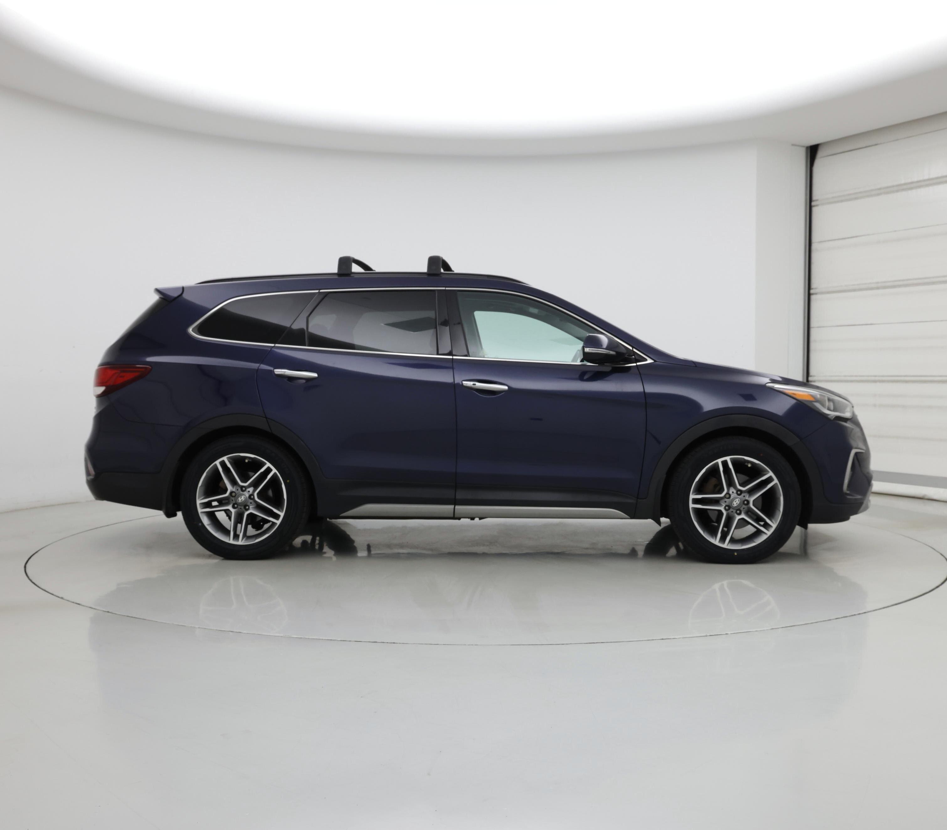 Thumbnail: 2017 Hyundai Santa Fe - 7
