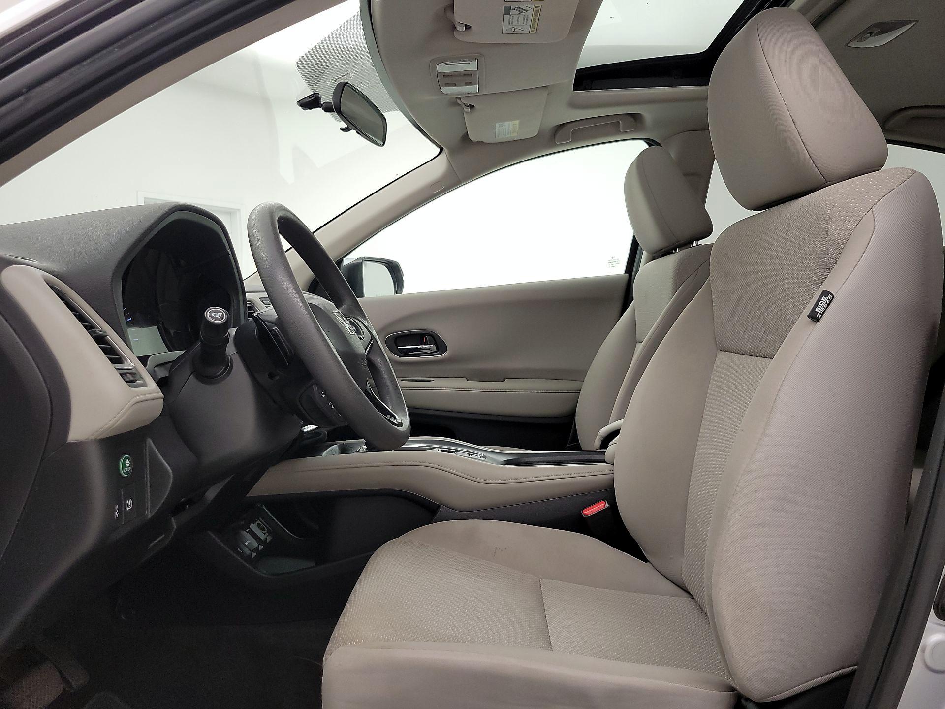 Thumbnail: 2018 Honda HR-V - 11
