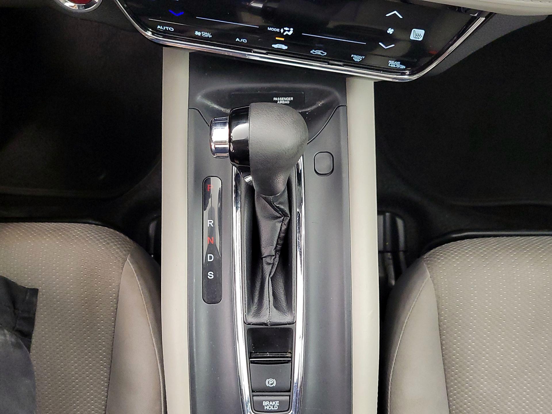 Thumbnail: 2018 Honda HR-V - 17