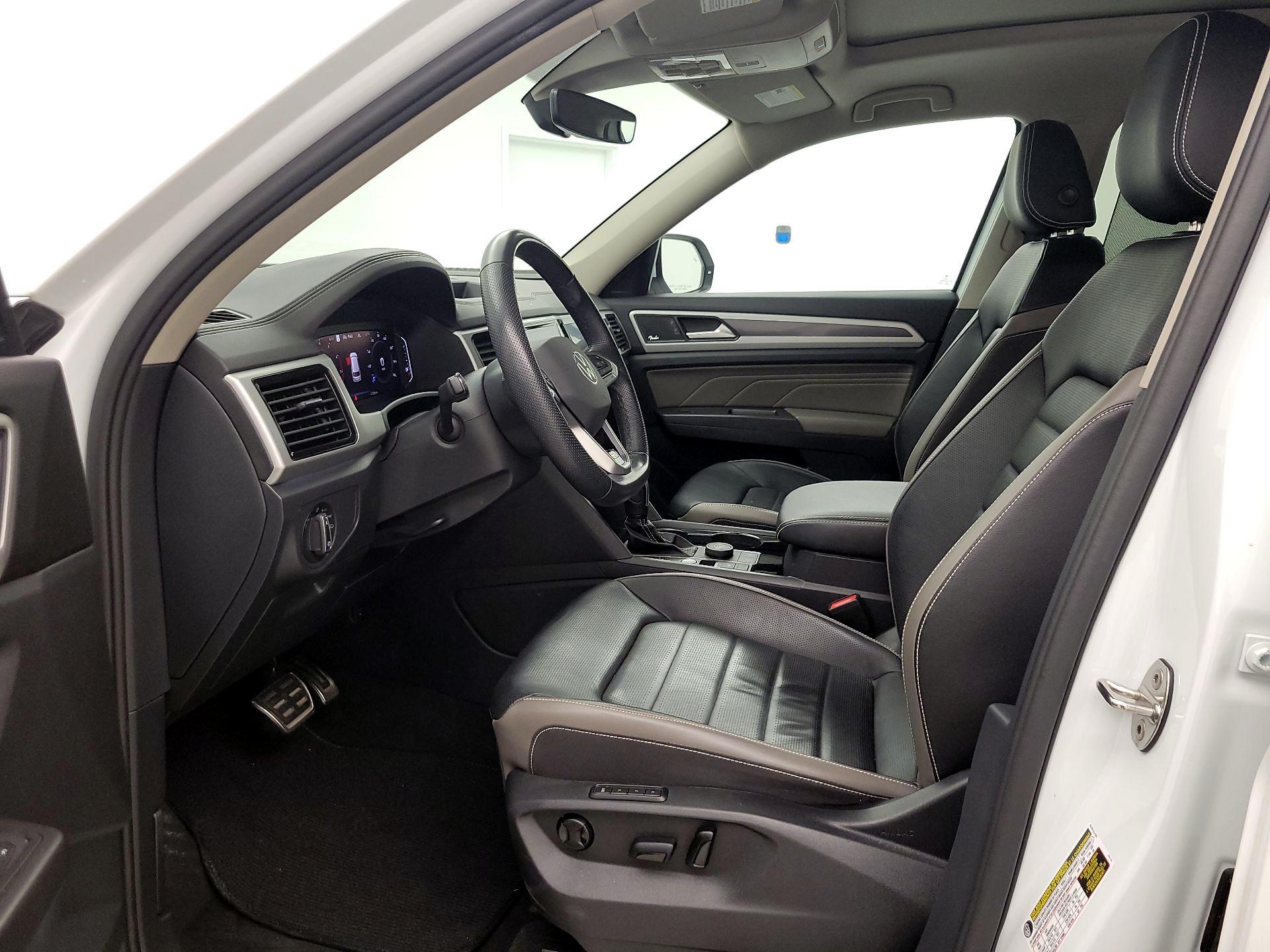 Thumbnail: 2023 Volkswagen Atlas - 11