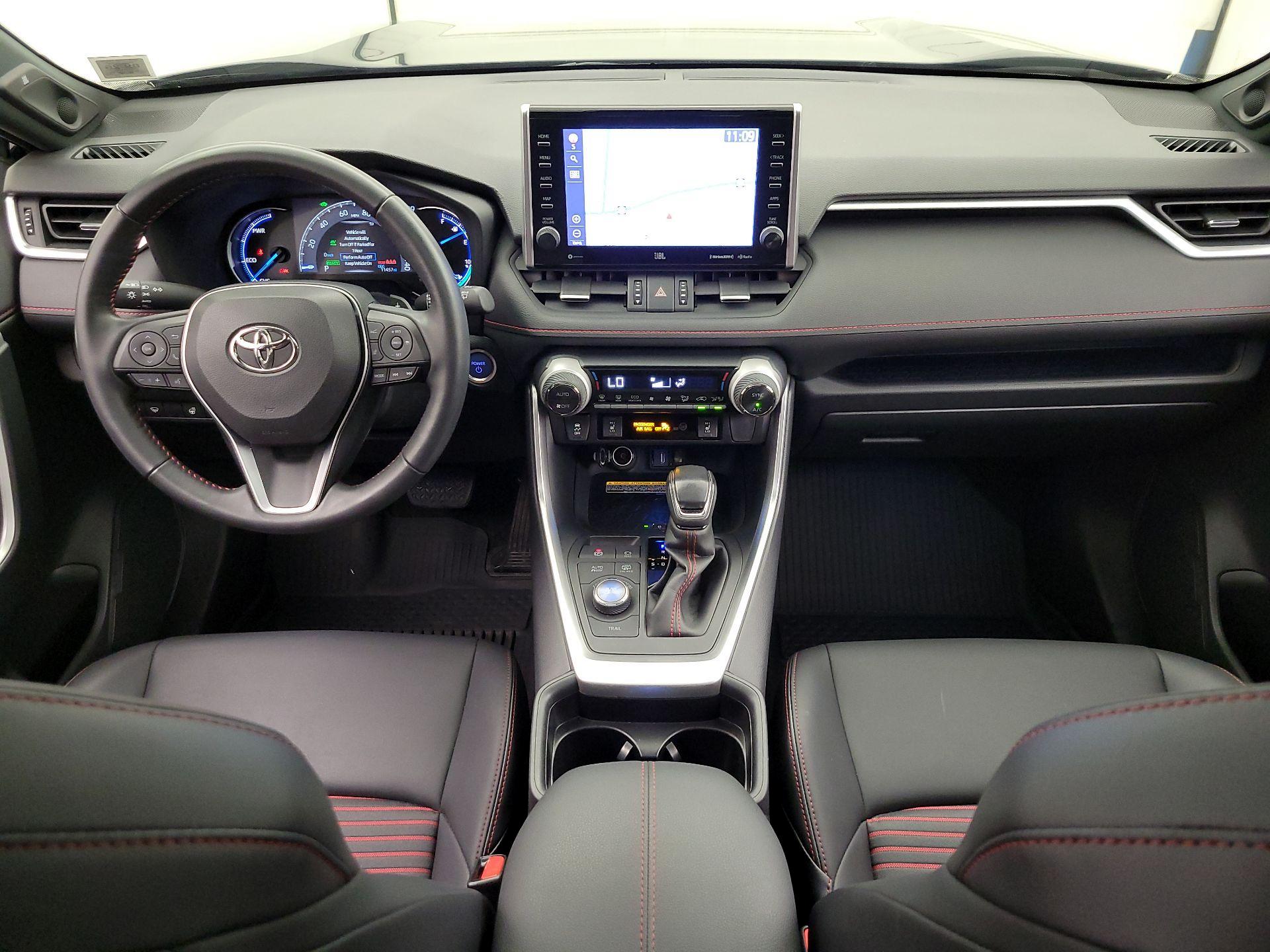 Thumbnail: 2021 Toyota RAV4 - 9