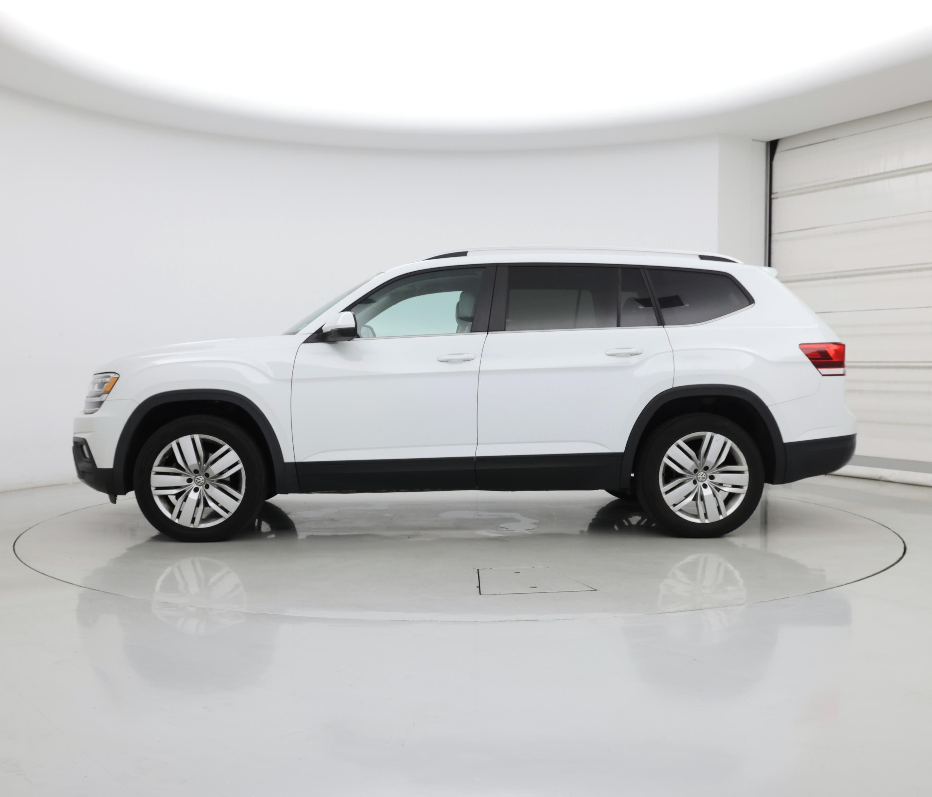 Thumbnail: 2019 Volkswagen Atlas - 3