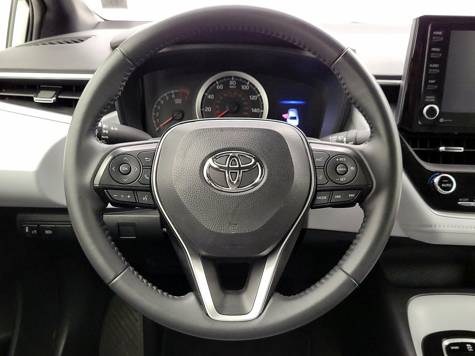 Thumbnail: 2022 Toyota Corolla - 10