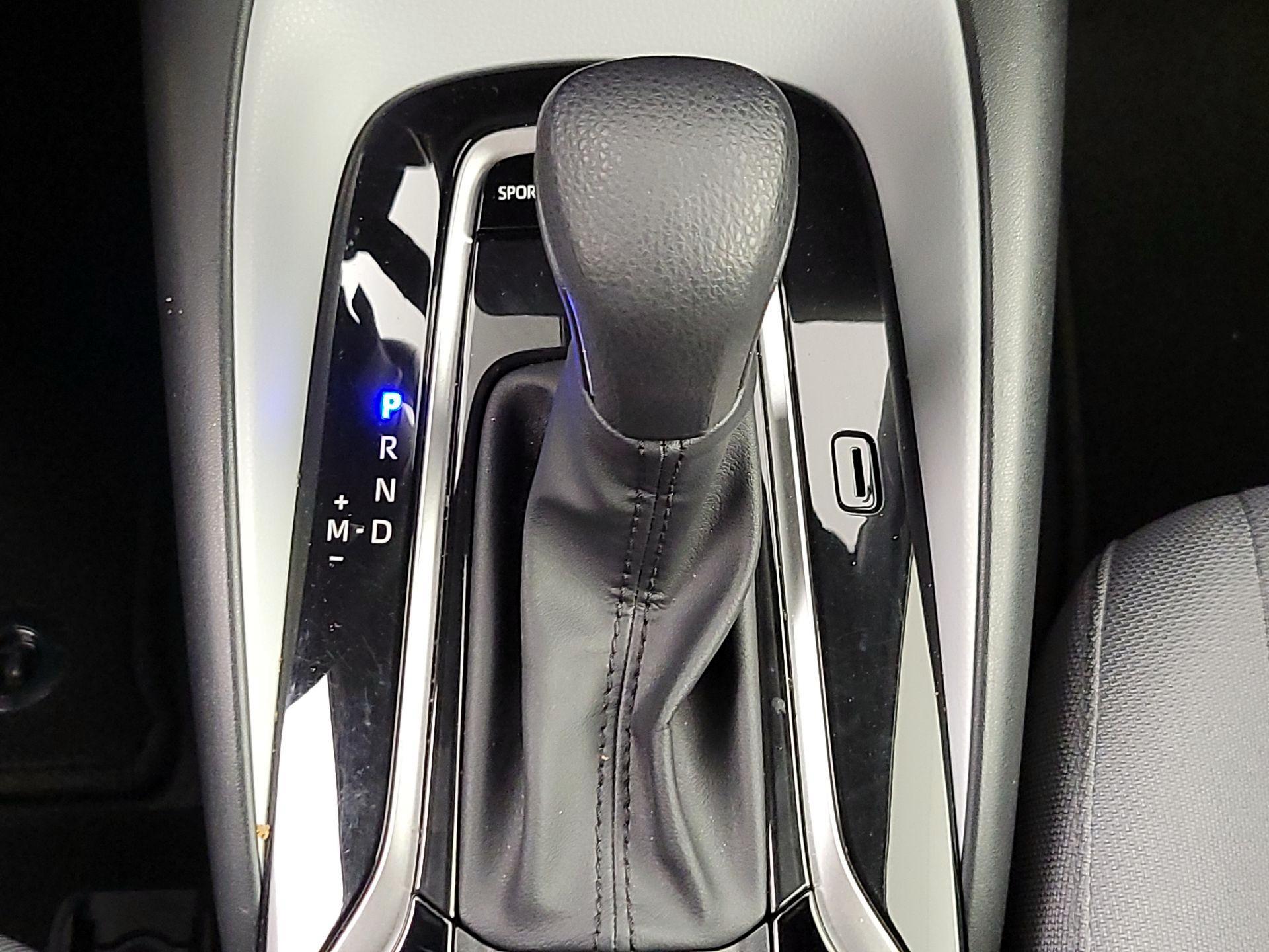 Thumbnail: 2022 Toyota Corolla - 17
