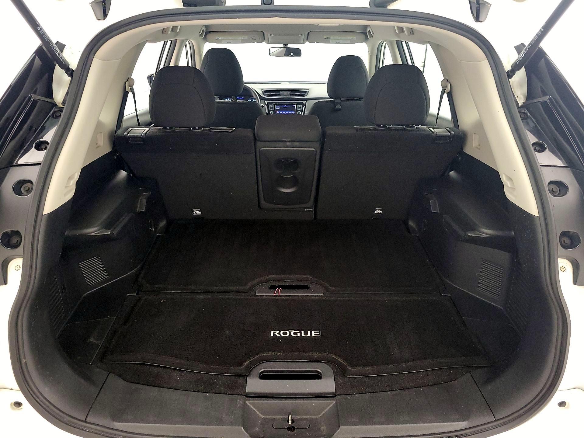 Thumbnail: 2018 Nissan Rogue - 20