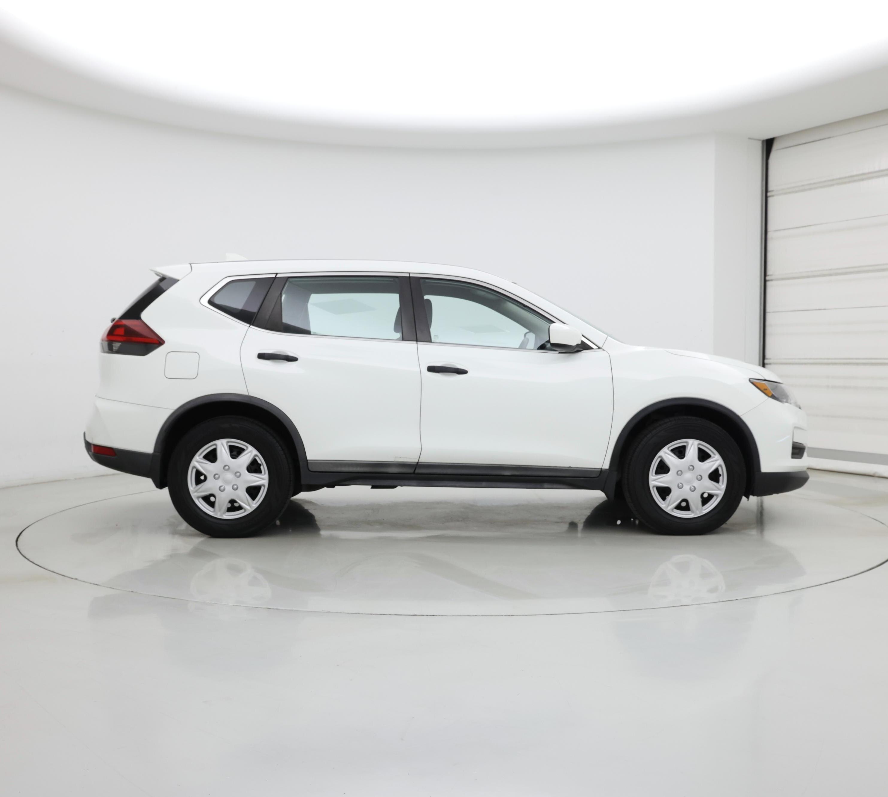 Thumbnail: 2018 Nissan Rogue - 7