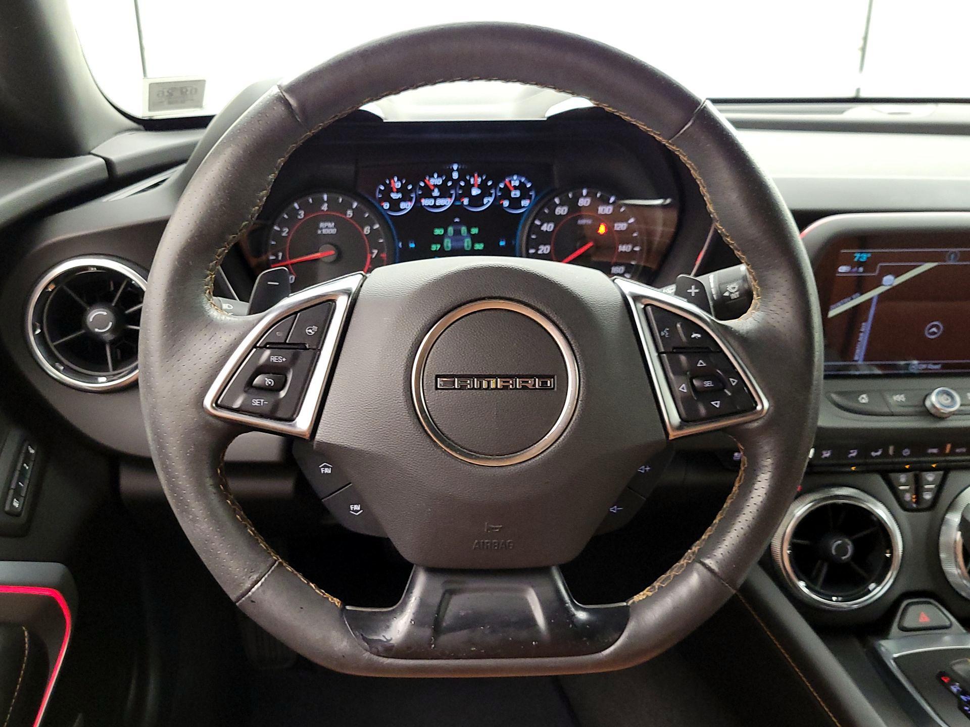 Thumbnail: 2018 Chevrolet Camaro - 10