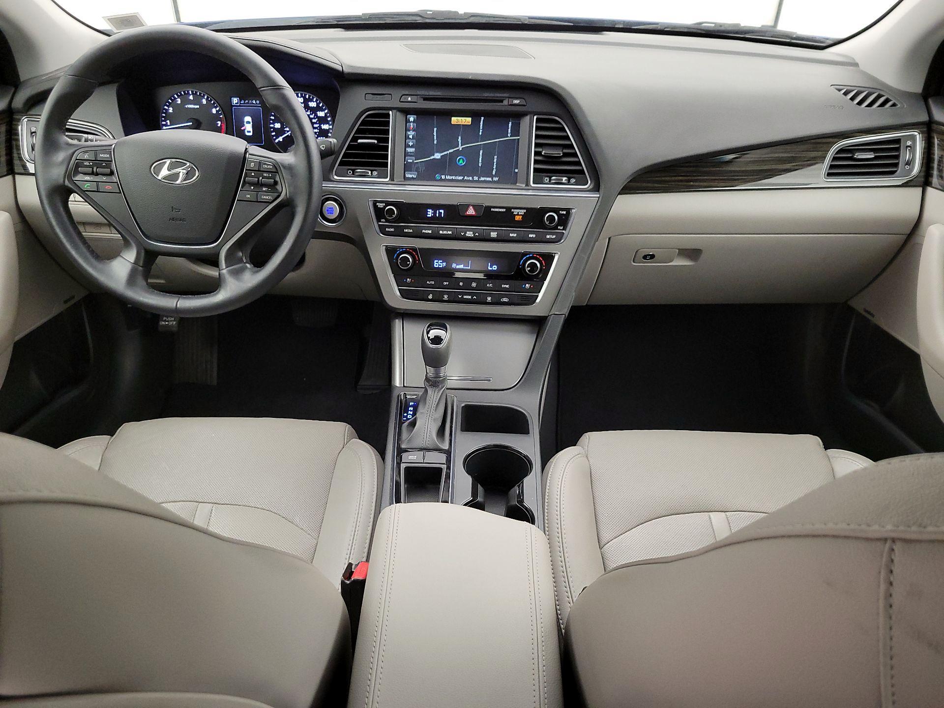 Thumbnail: 2016 Hyundai Sonata - 9
