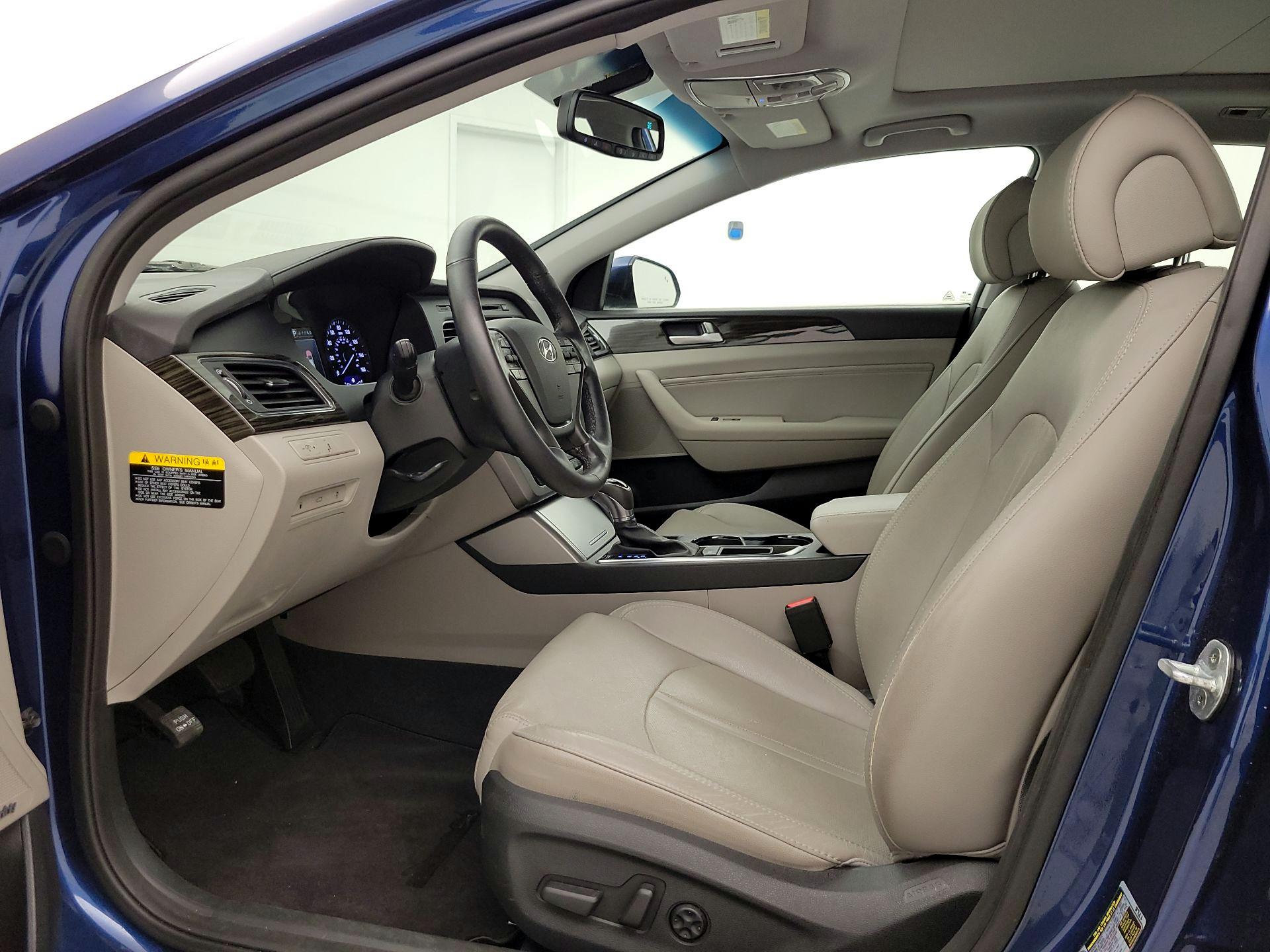 Thumbnail: 2016 Hyundai Sonata - 11