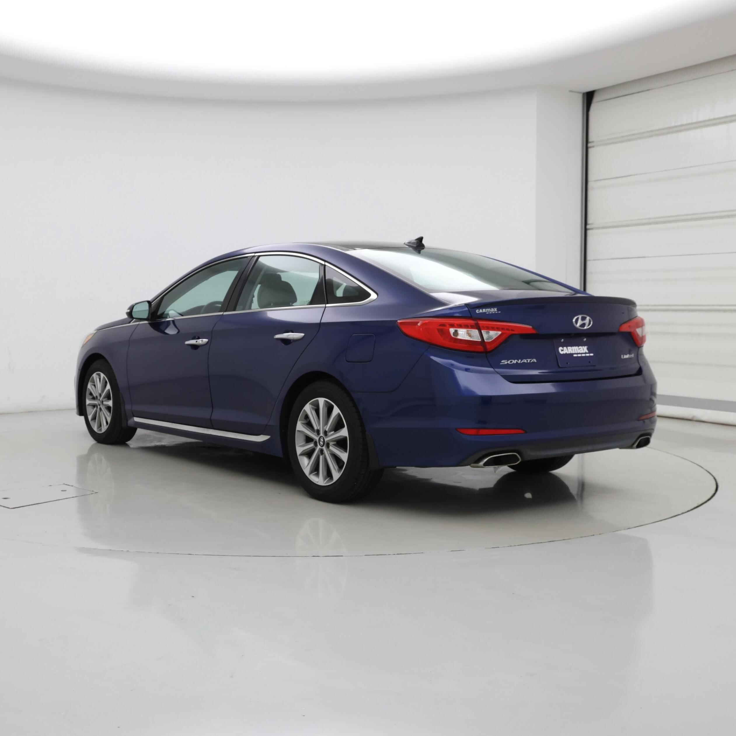 Thumbnail: 2016 Hyundai Sonata - 2