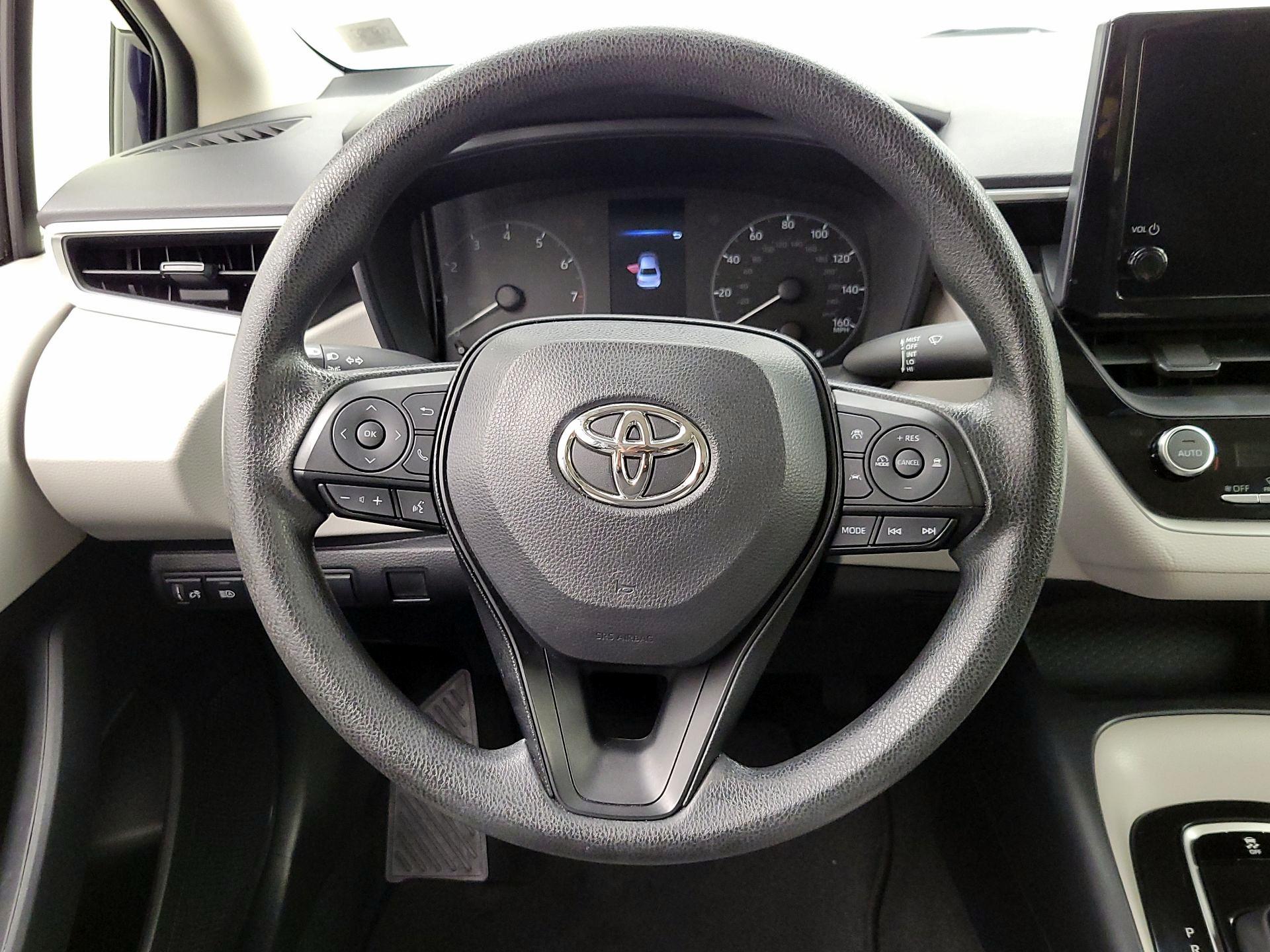 Thumbnail: 2023 Toyota Corolla - 10
