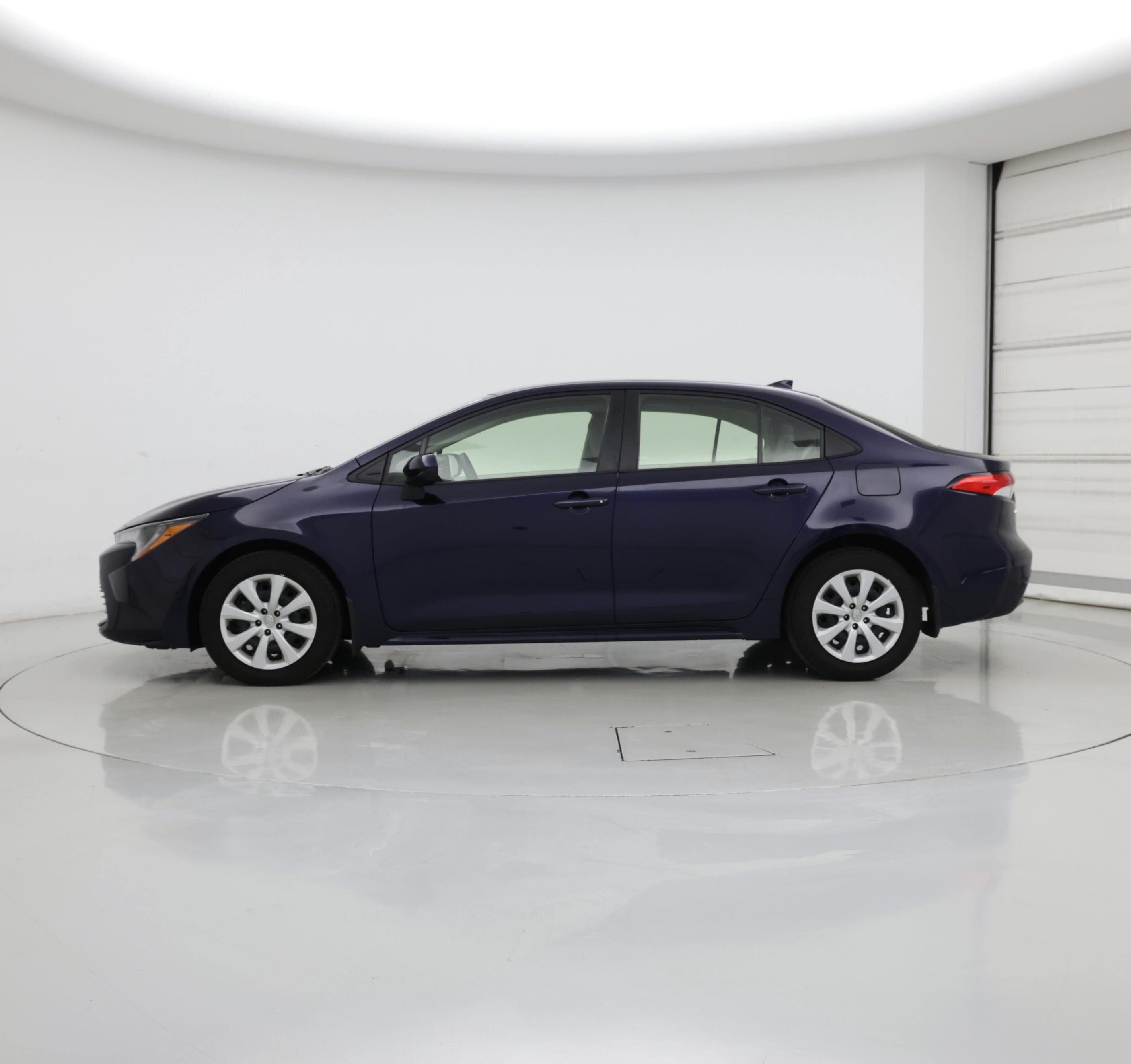 Thumbnail: 2023 Toyota Corolla - 3