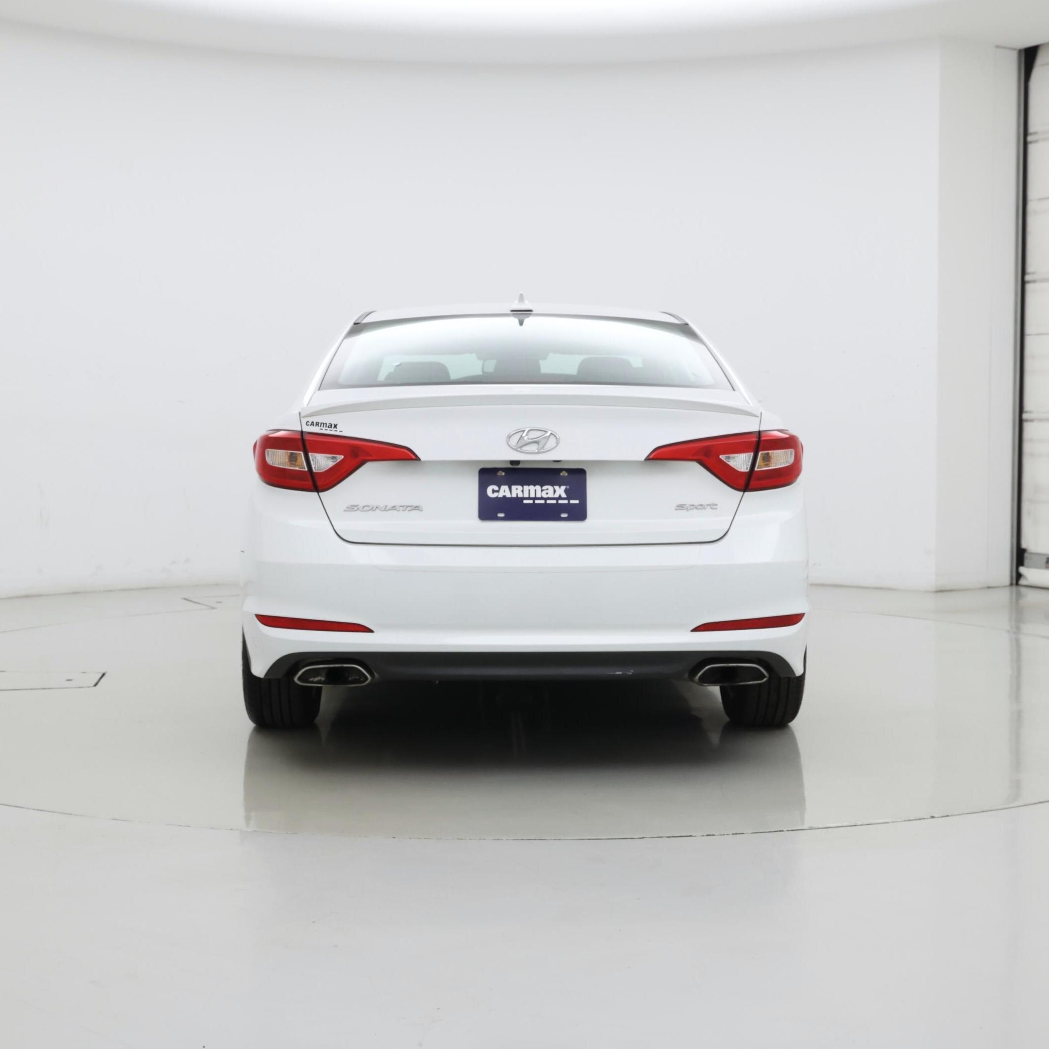 Thumbnail: 2015 Hyundai Sonata - 6
