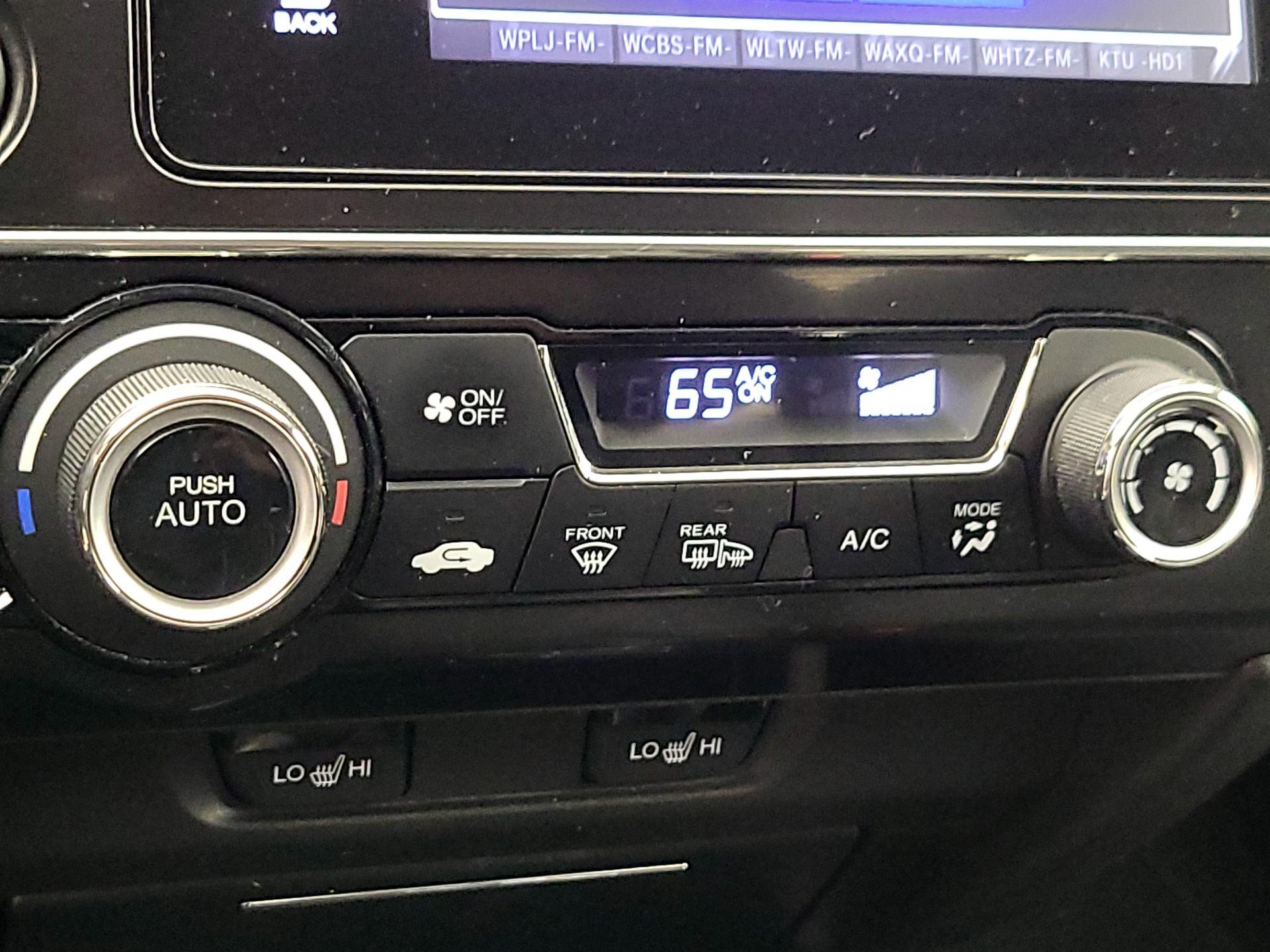 Thumbnail: 2015 Honda Civic - 17