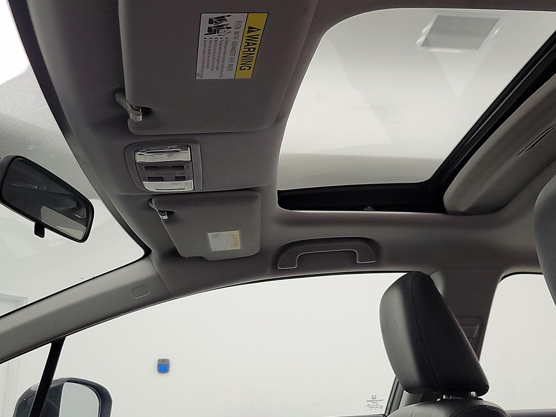 Thumbnail: 2015 Honda Civic - 20