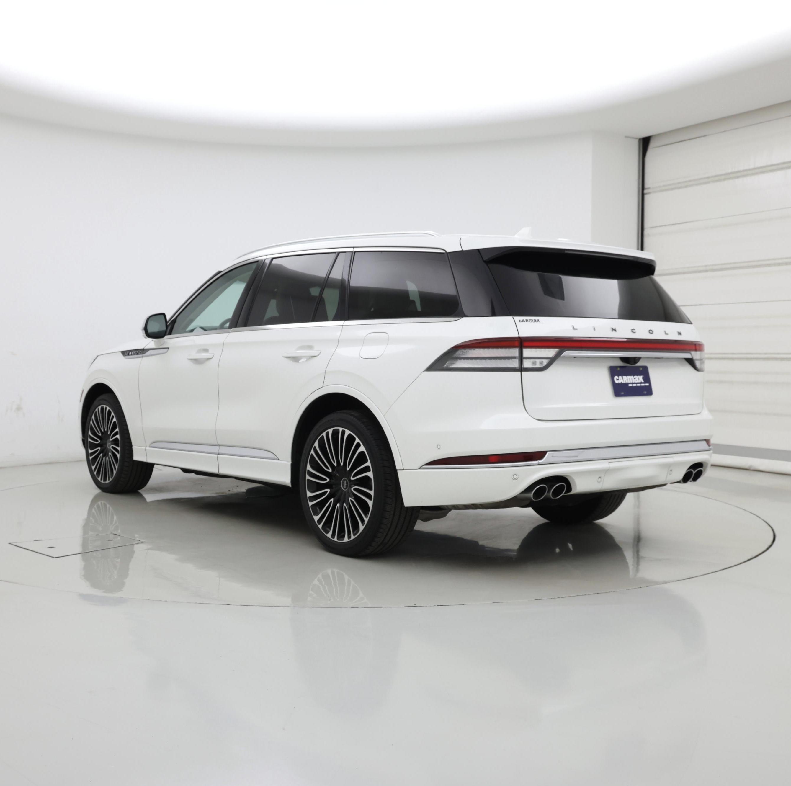 Thumbnail: 2020 Lincoln Aviator - 2